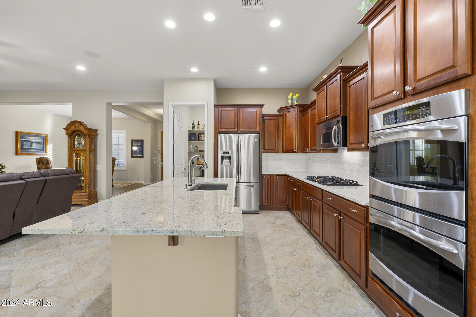 5532 W ALYSSA Lane