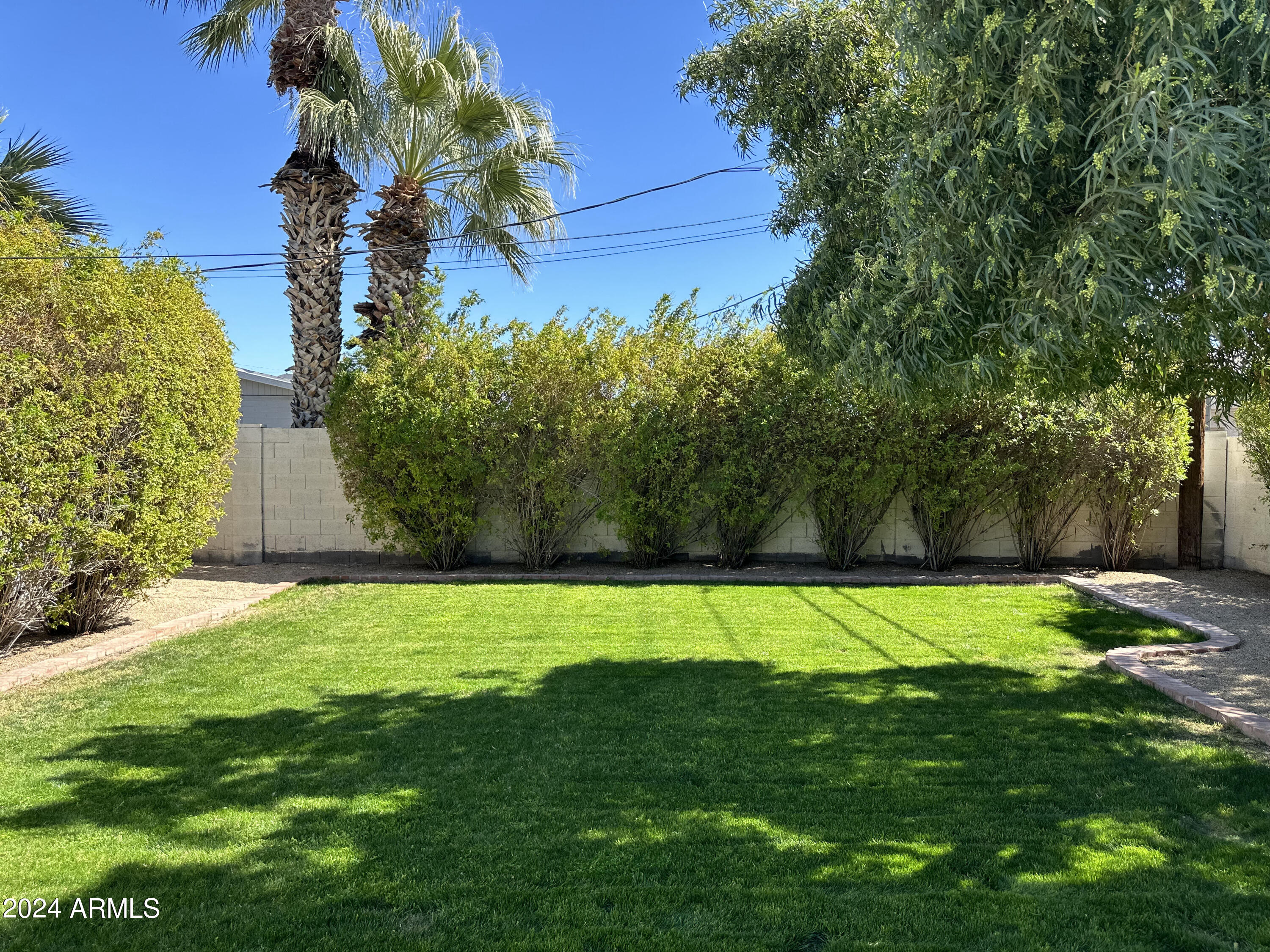 8027 E AVALON Drive