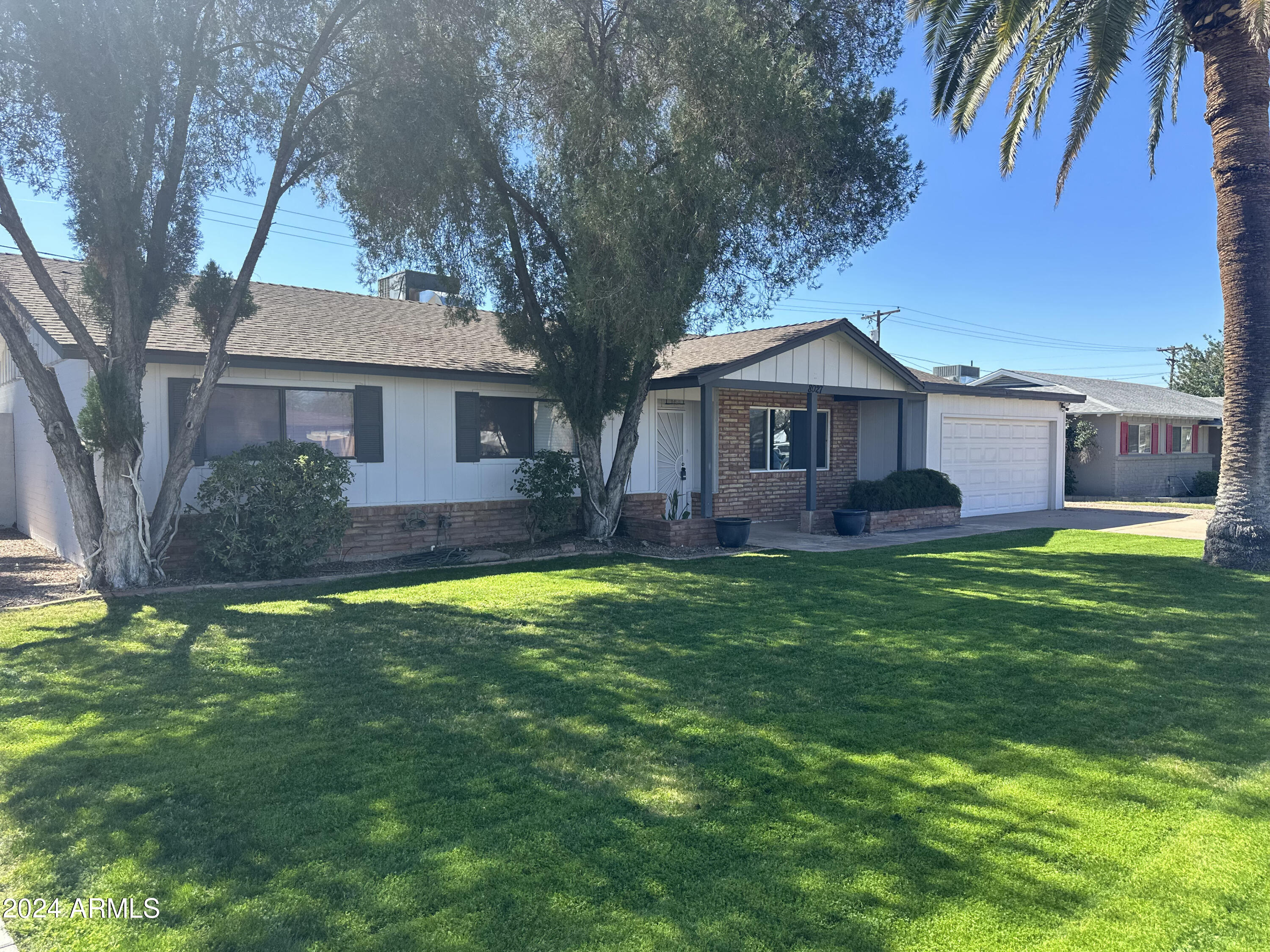 8027 E AVALON Drive