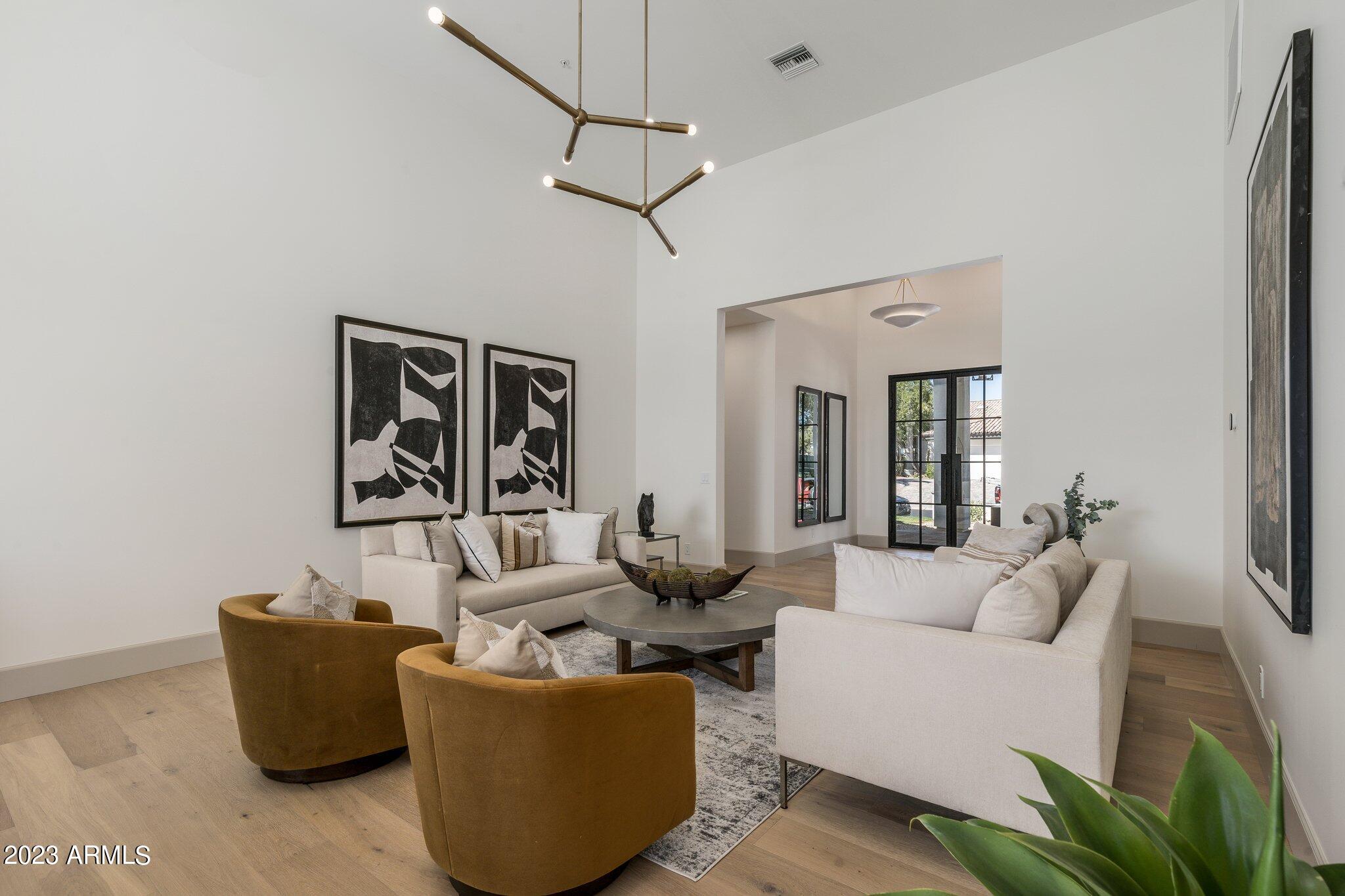 8281 E KALIL Drive