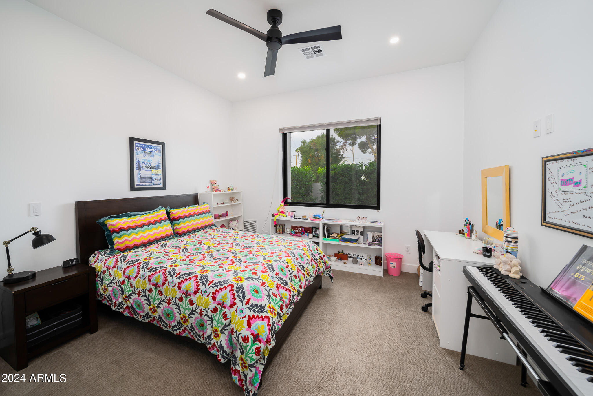 4223 E SAINT JOSEPH Way