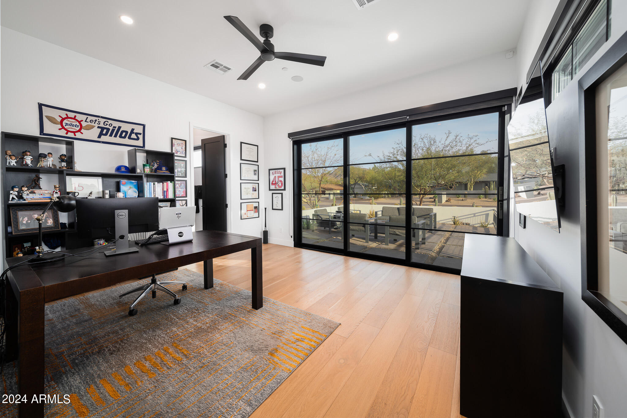 4223 E SAINT JOSEPH Way