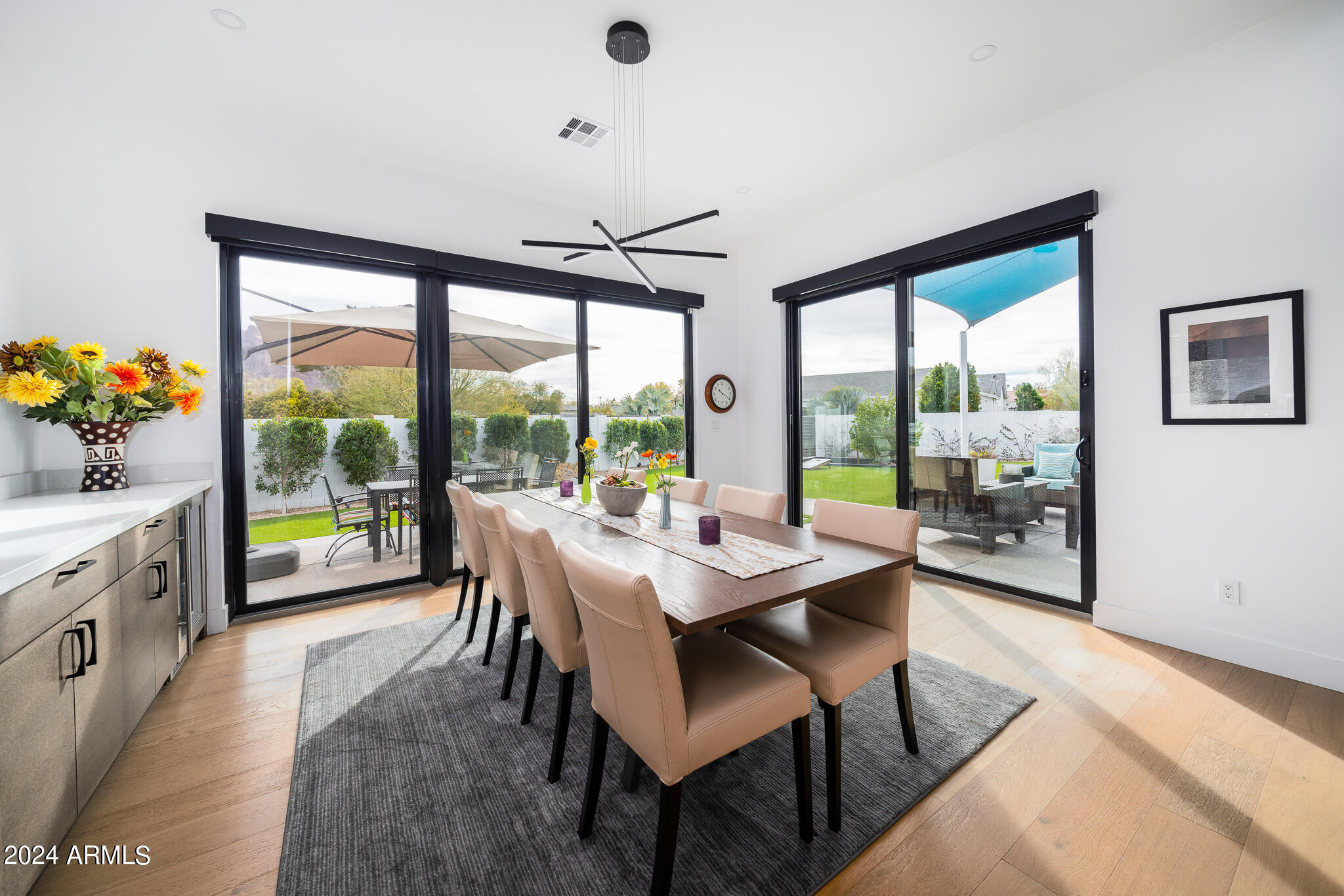 4223 E SAINT JOSEPH Way
