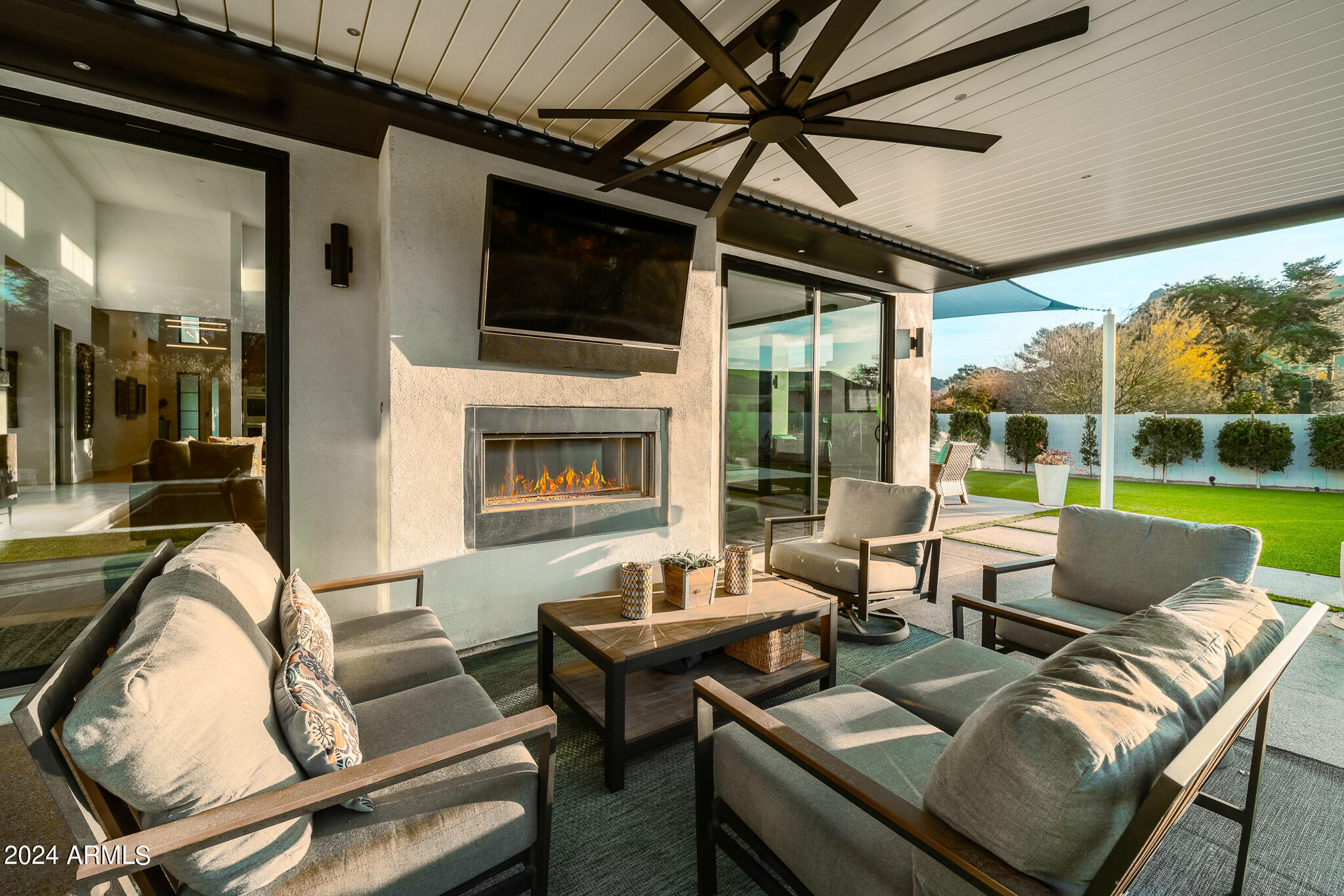 4223 E SAINT JOSEPH Way