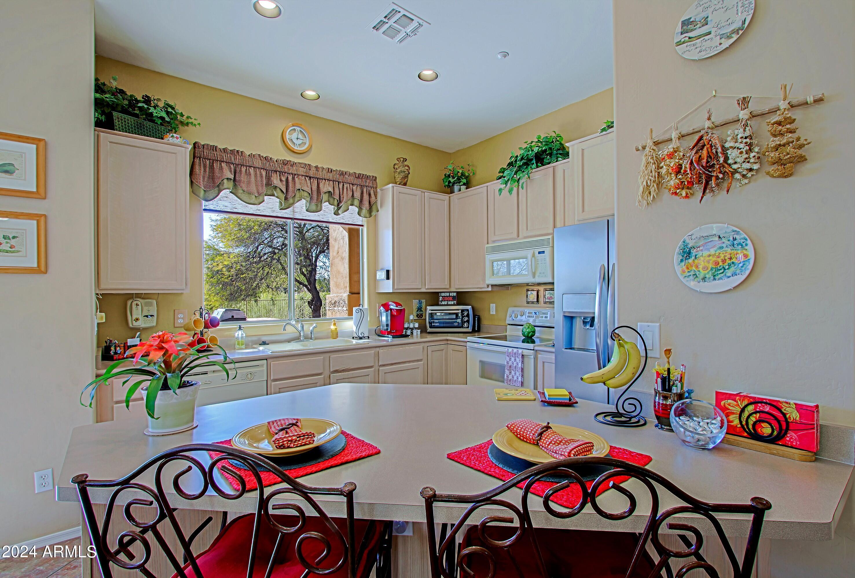 9563 E KIISA Drive