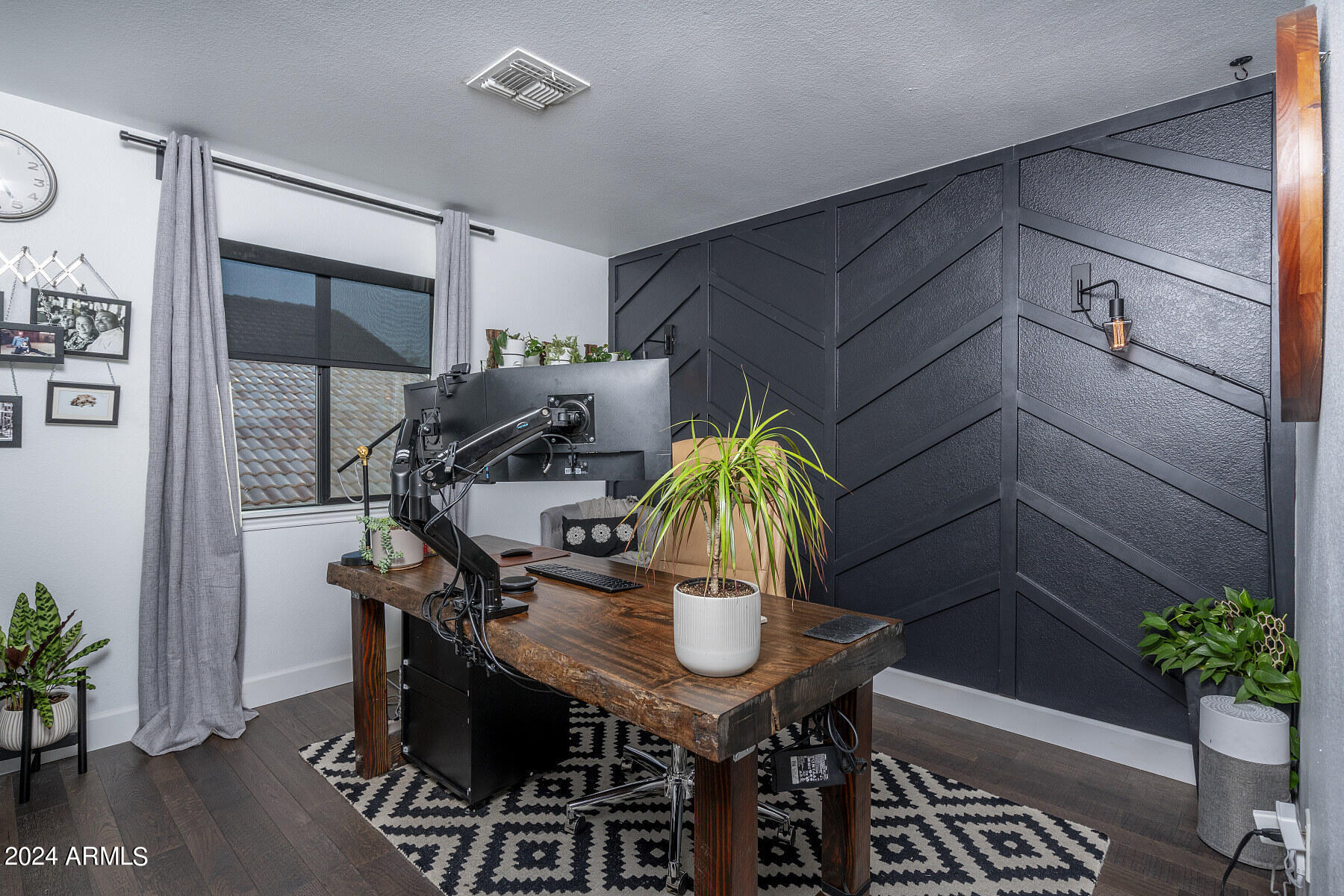 16014 S 13TH Place
