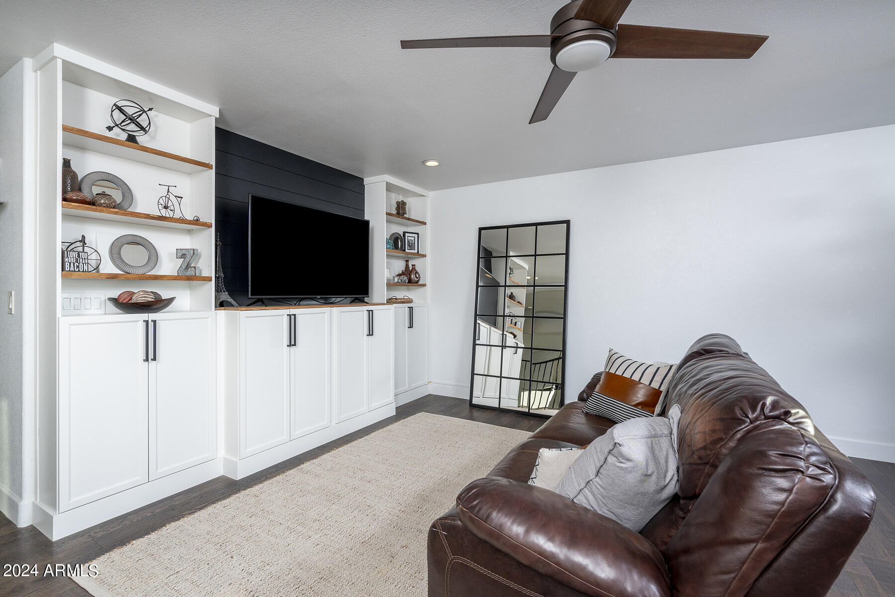 16014 S 13TH Place