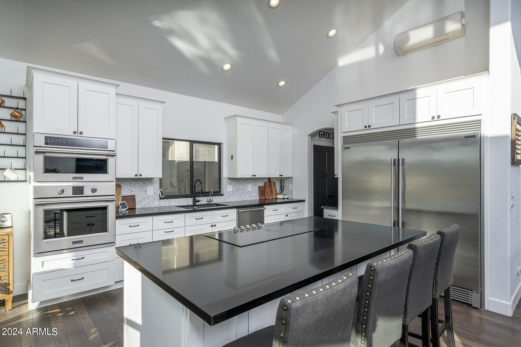 16014 S 13TH Place