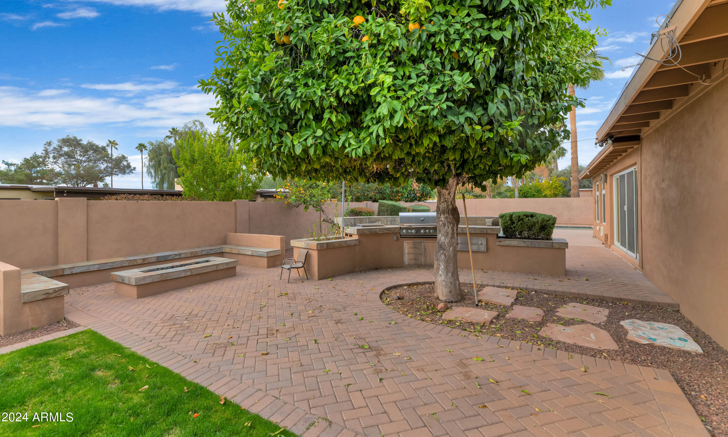 6747 E CAMINO SANTO