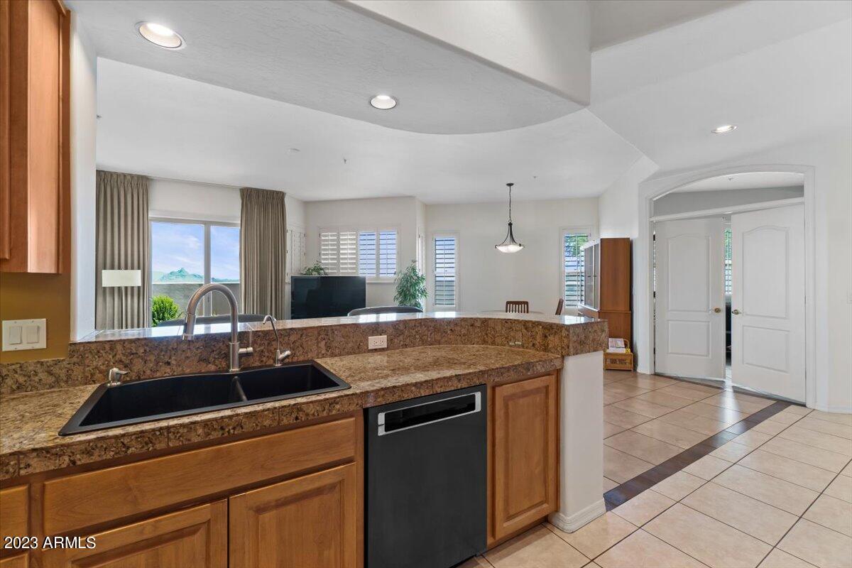 14850 E GRANDVIEW Drive, 132