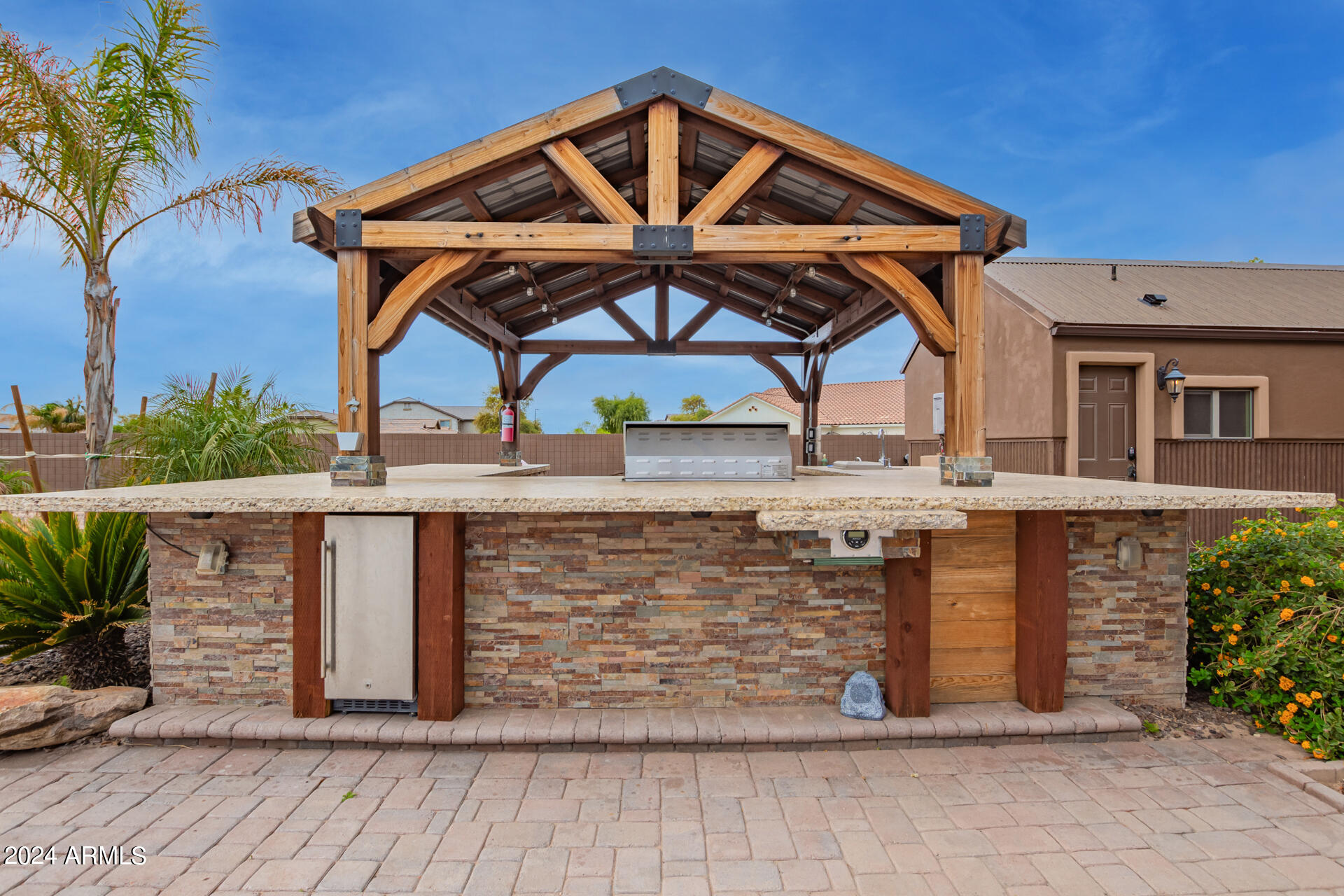 16697 W MOHAVE Street