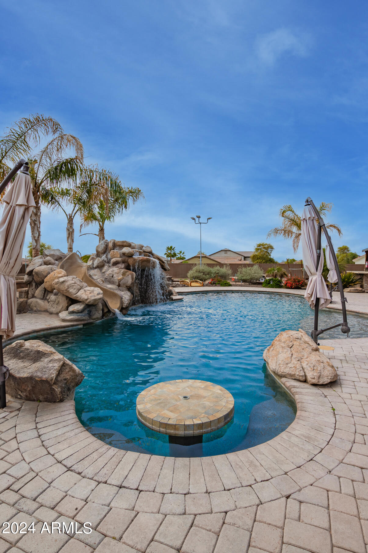 16697 W MOHAVE Street