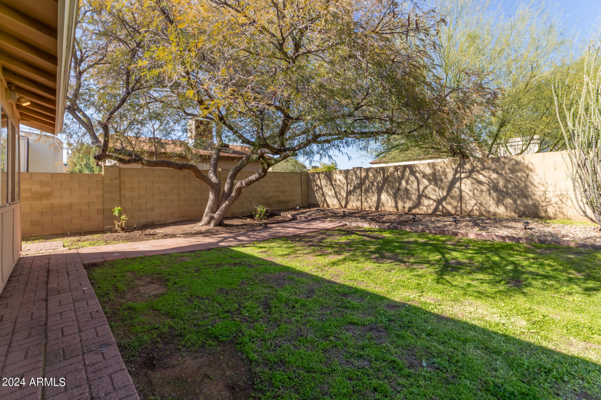 4216 W VILLA RITA Drive