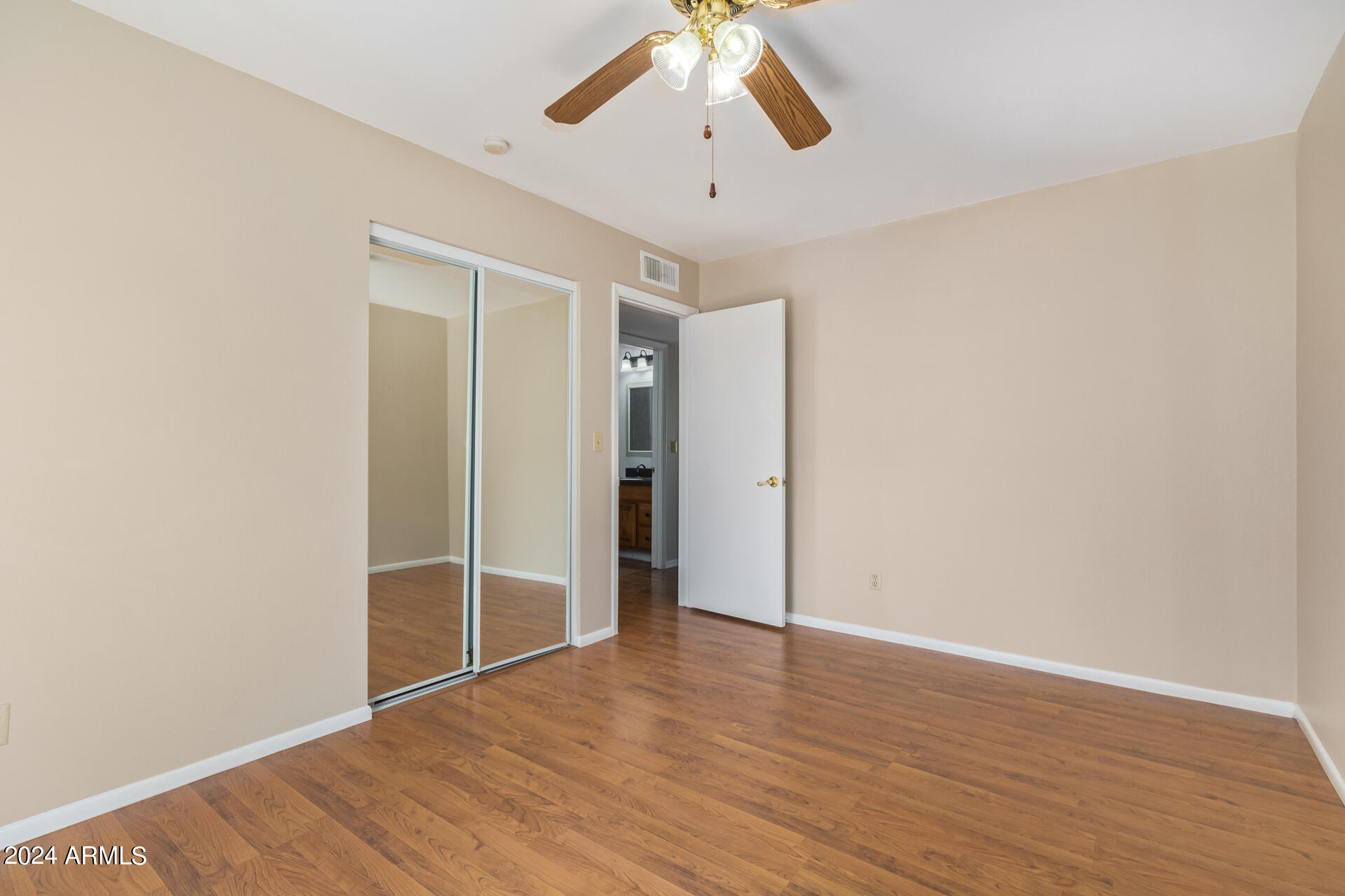 4216 W VILLA RITA Drive