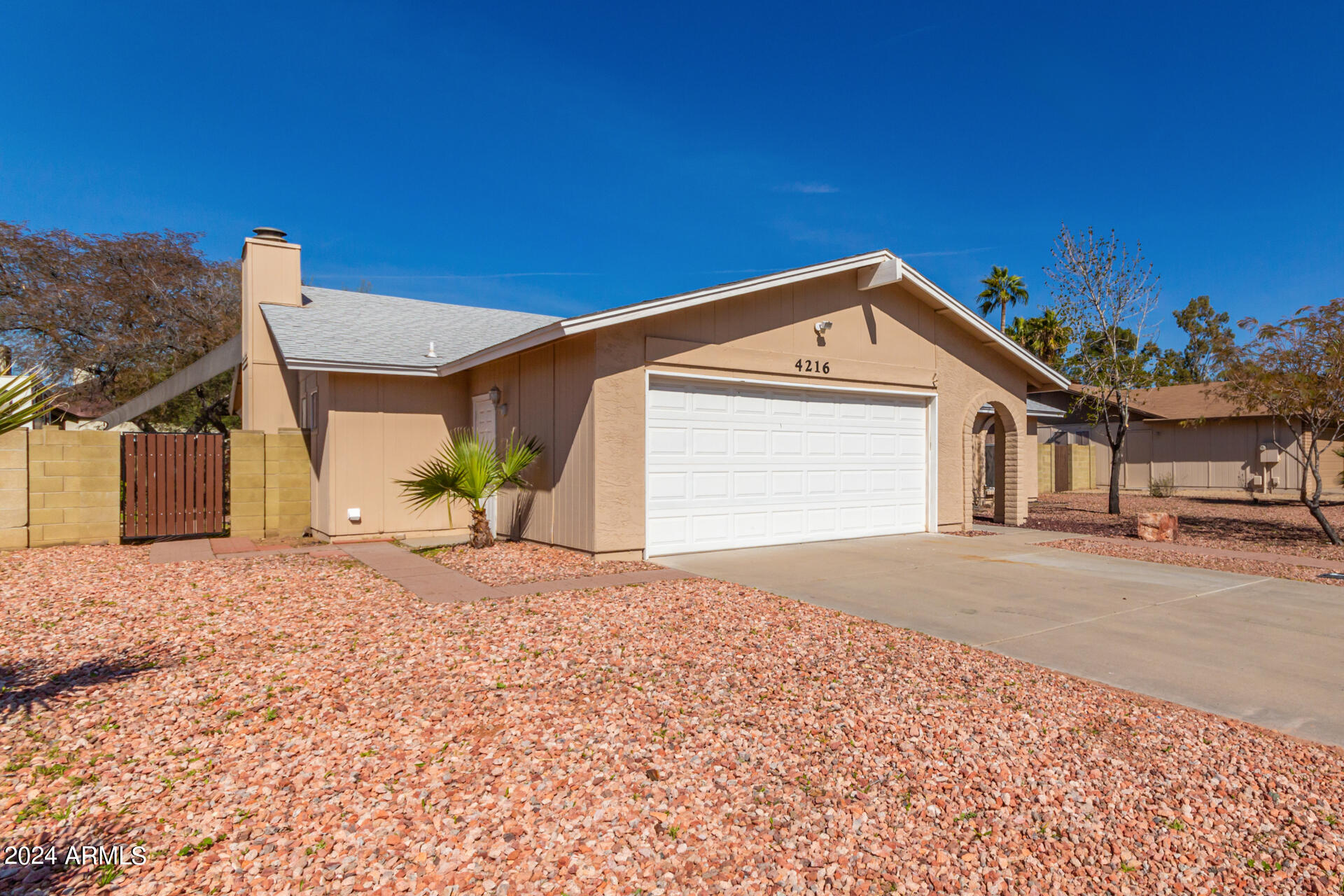 4216 W VILLA RITA Drive