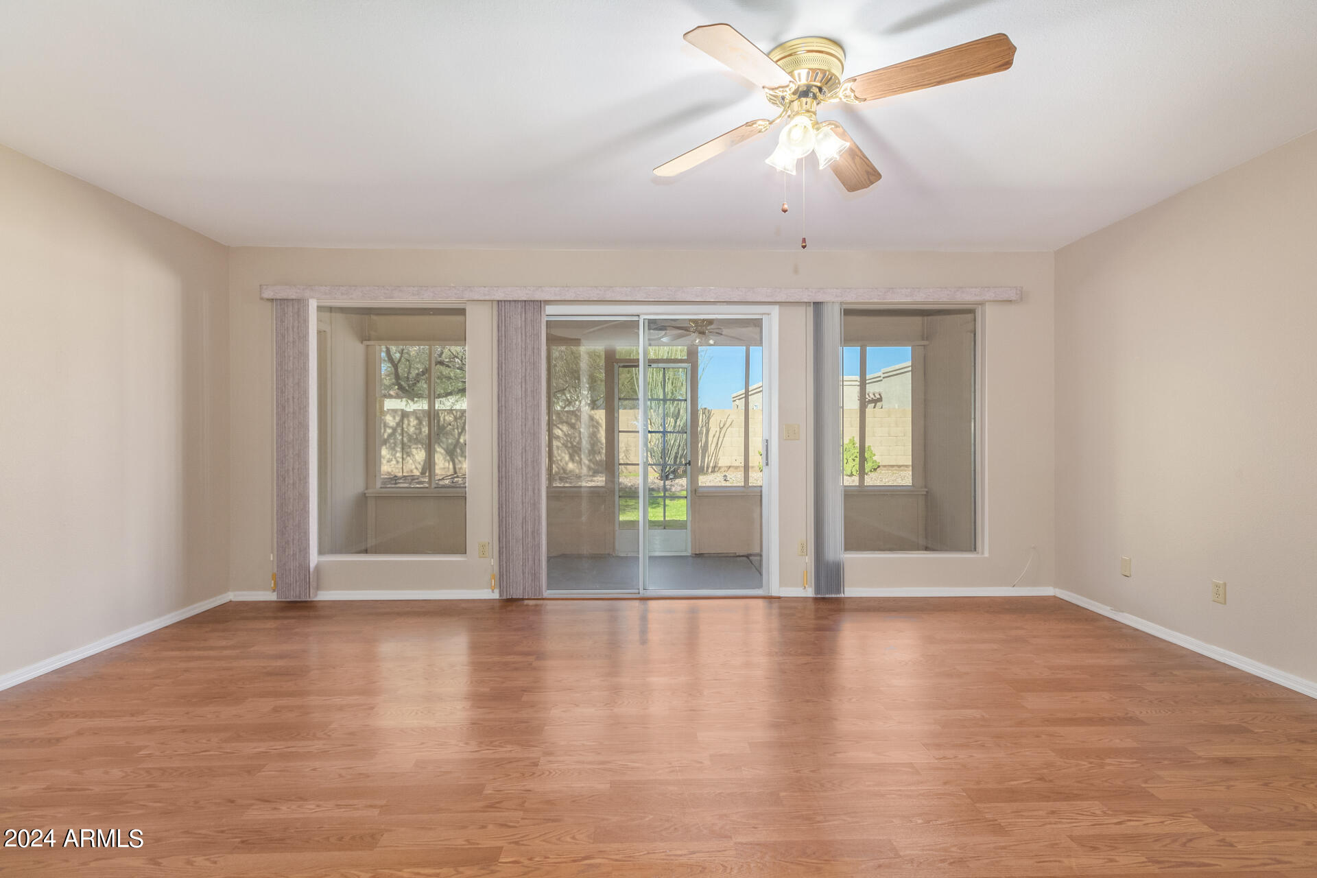 4216 W VILLA RITA Drive