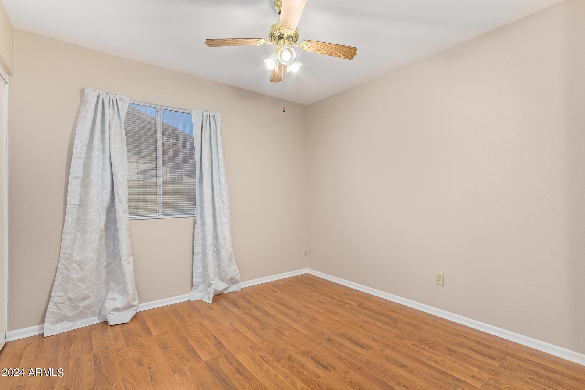 4216 W VILLA RITA Drive