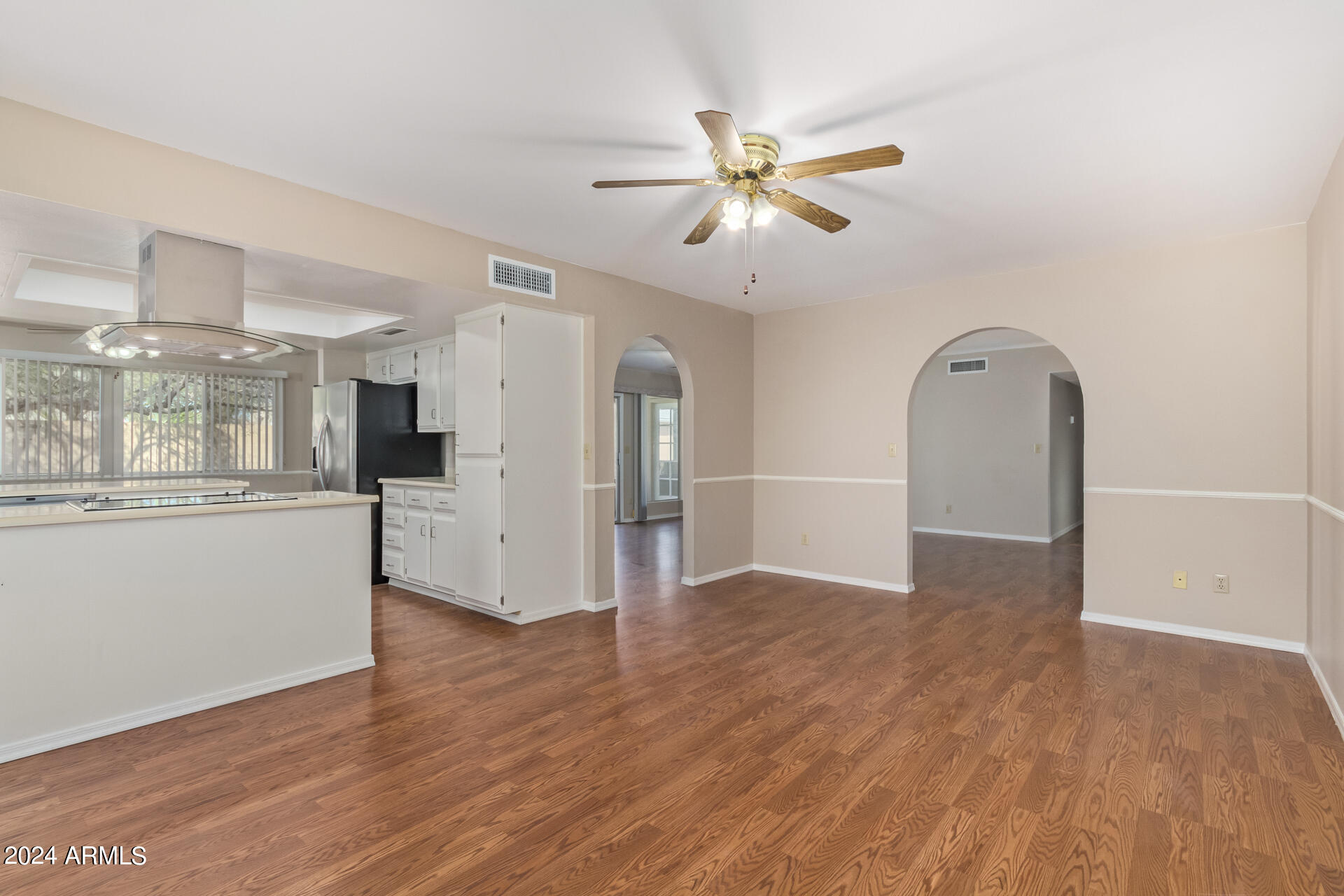 4216 W VILLA RITA Drive