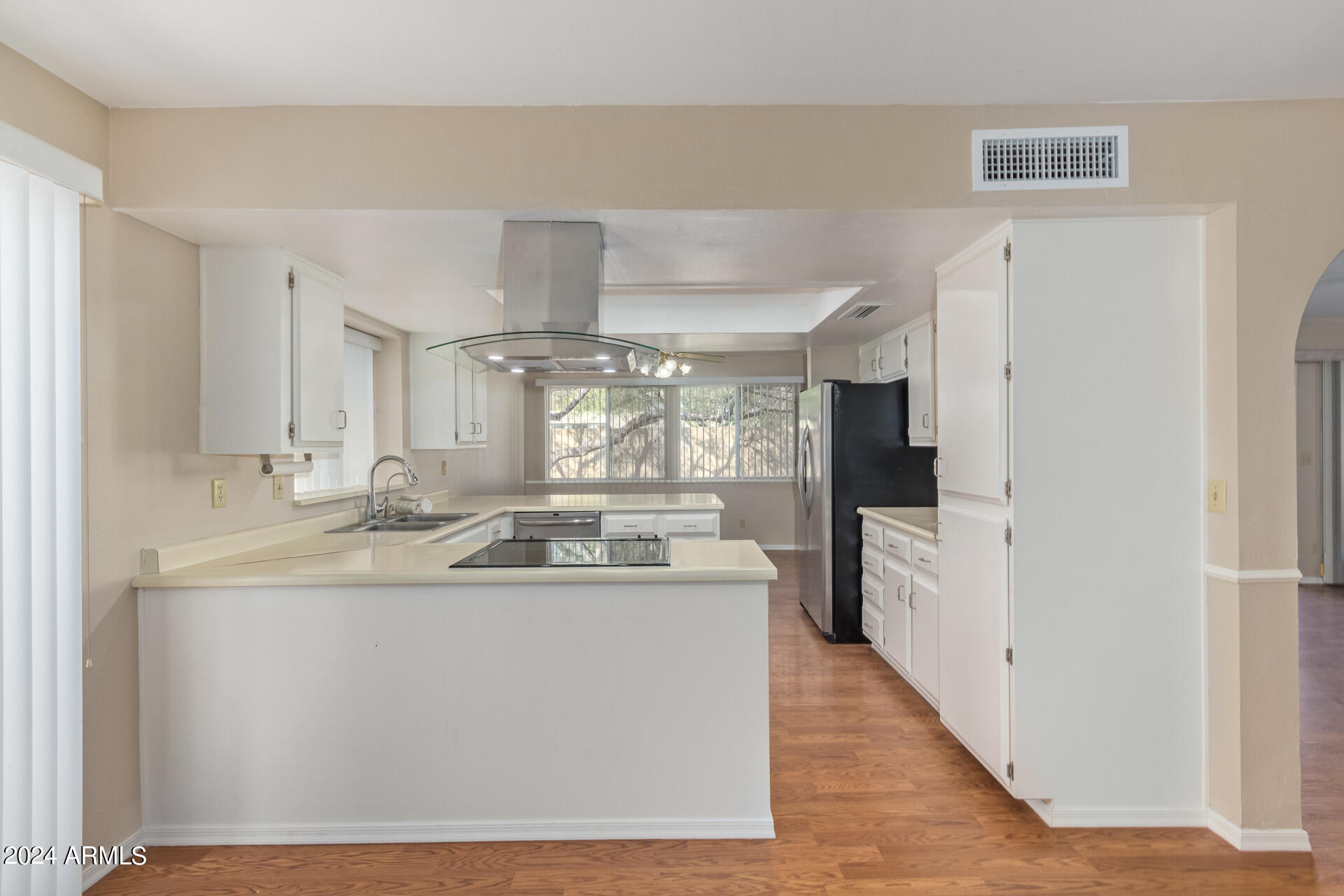 4216 W VILLA RITA Drive