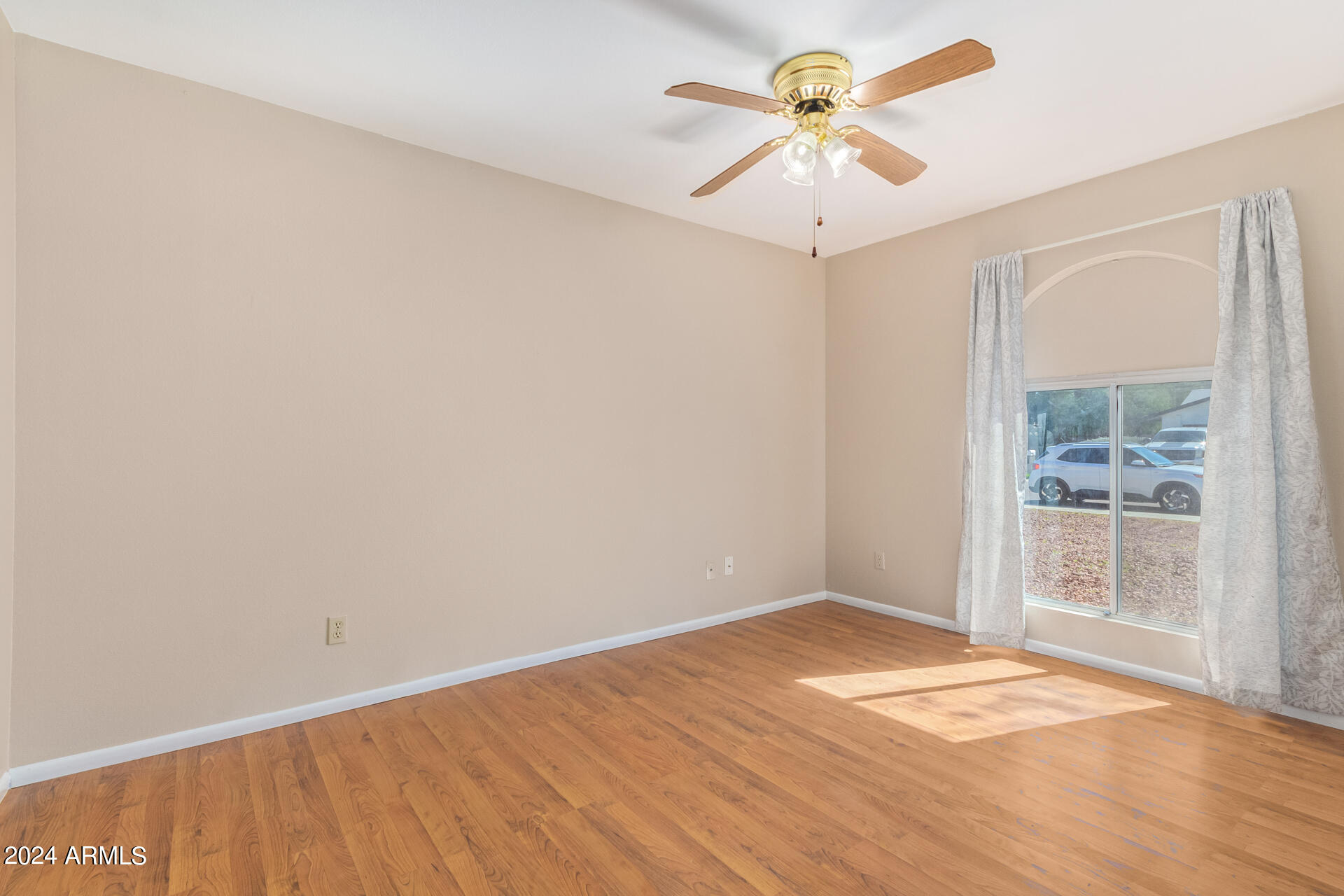 4216 W VILLA RITA Drive