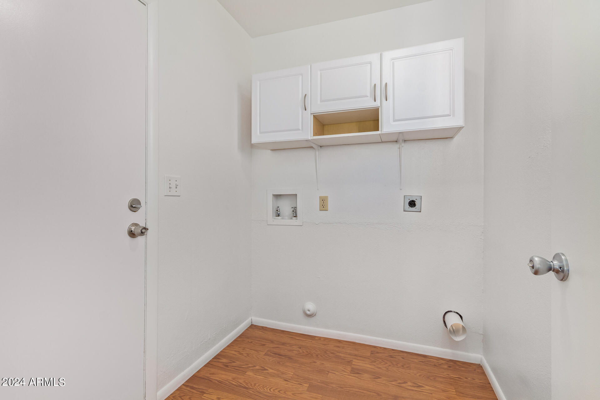 4216 W VILLA RITA Drive