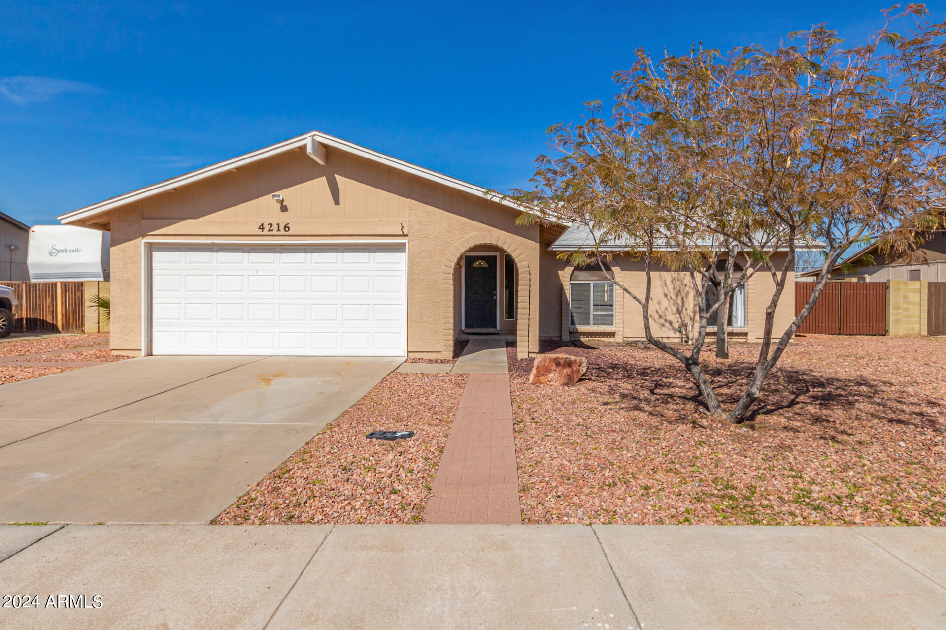 4216 W VILLA RITA Drive