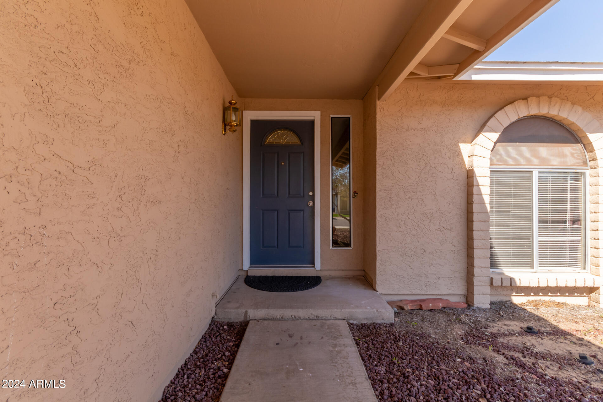 4216 W VILLA RITA Drive