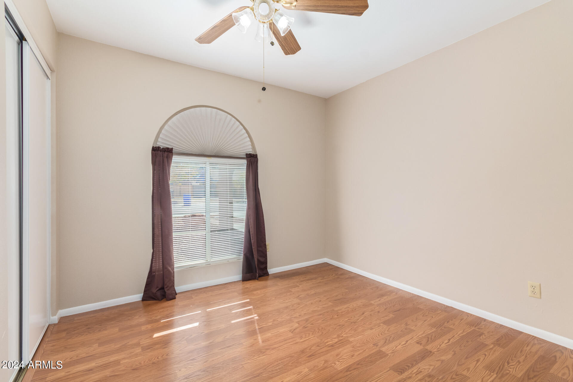 4216 W VILLA RITA Drive