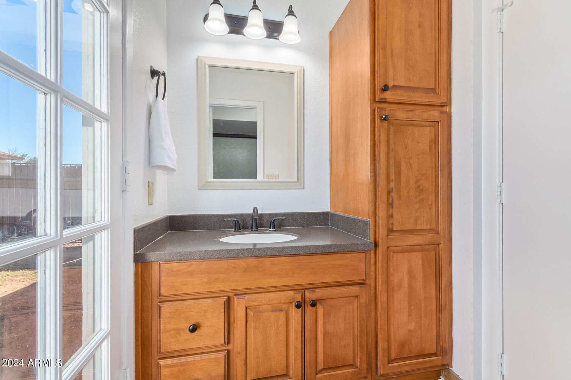 4216 W VILLA RITA Drive