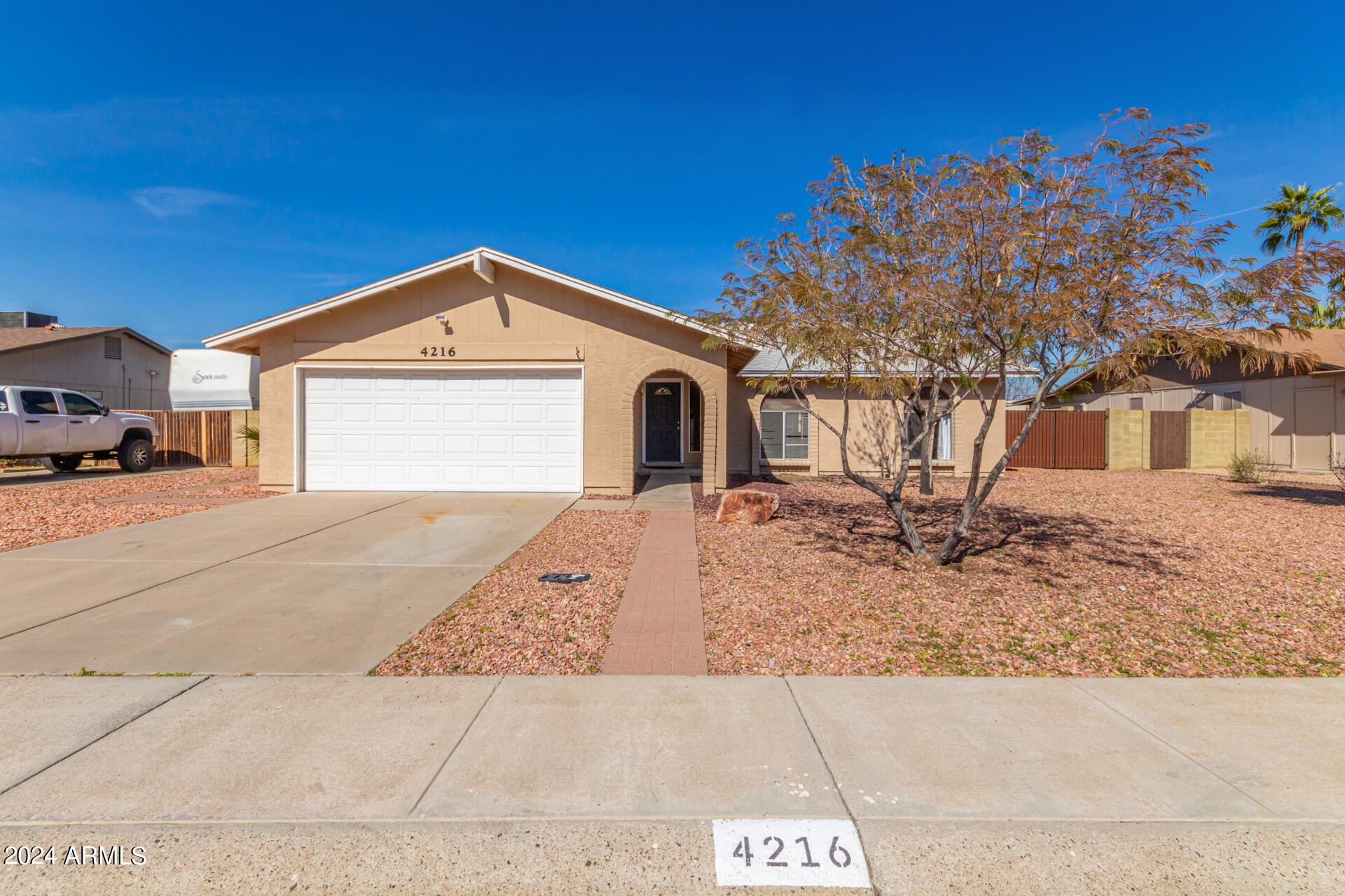 4216 W VILLA RITA Drive