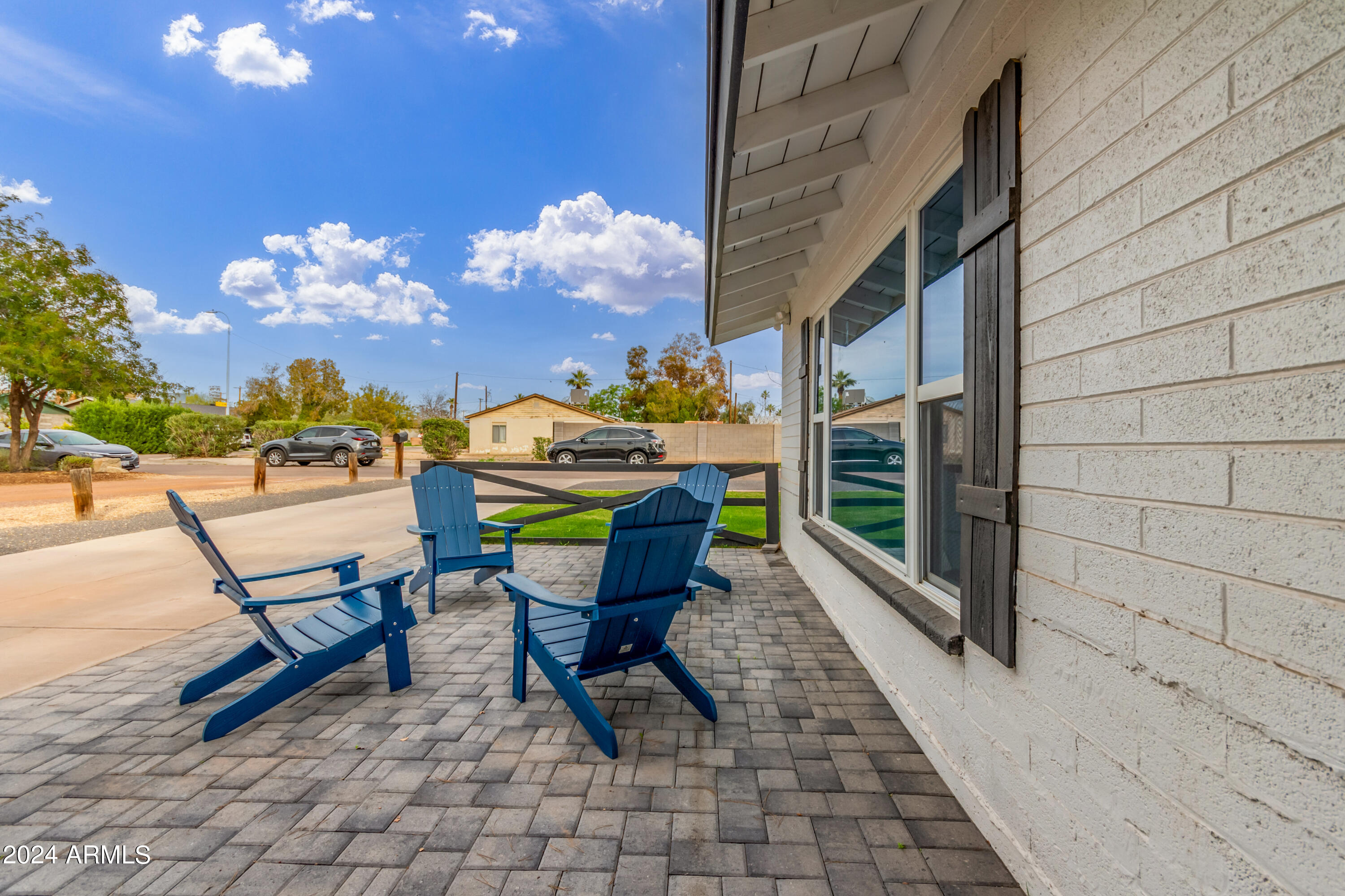 2514 N 49TH Place