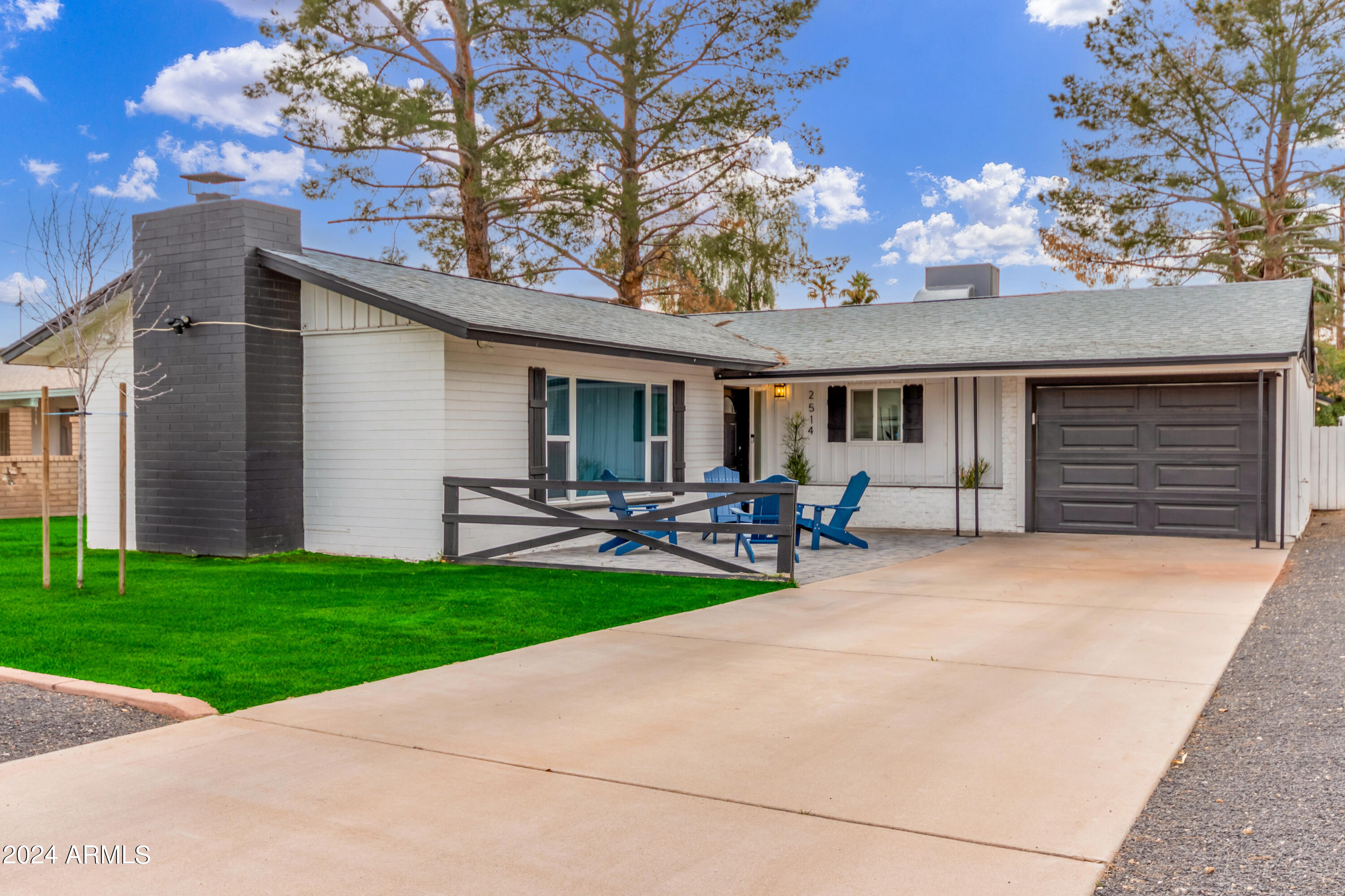 2514 N 49TH Place