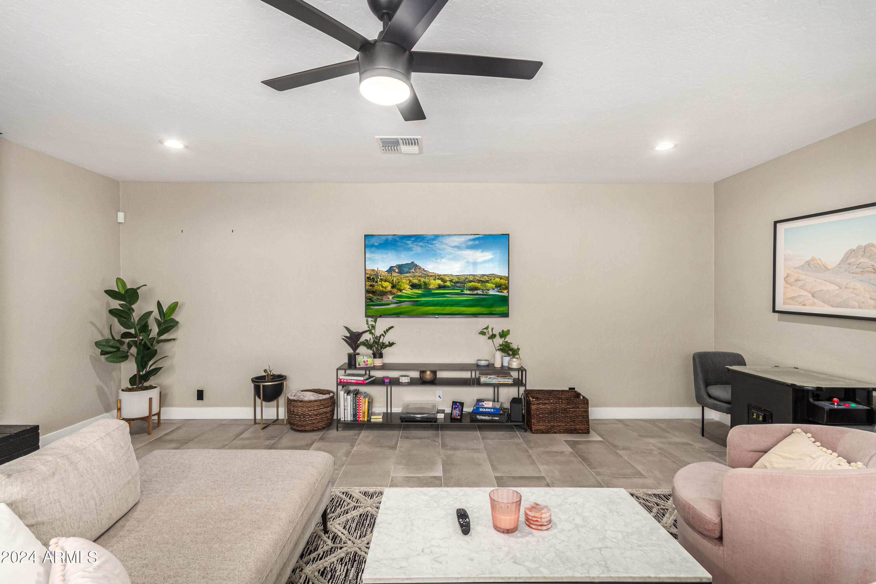 2514 N 49TH Place