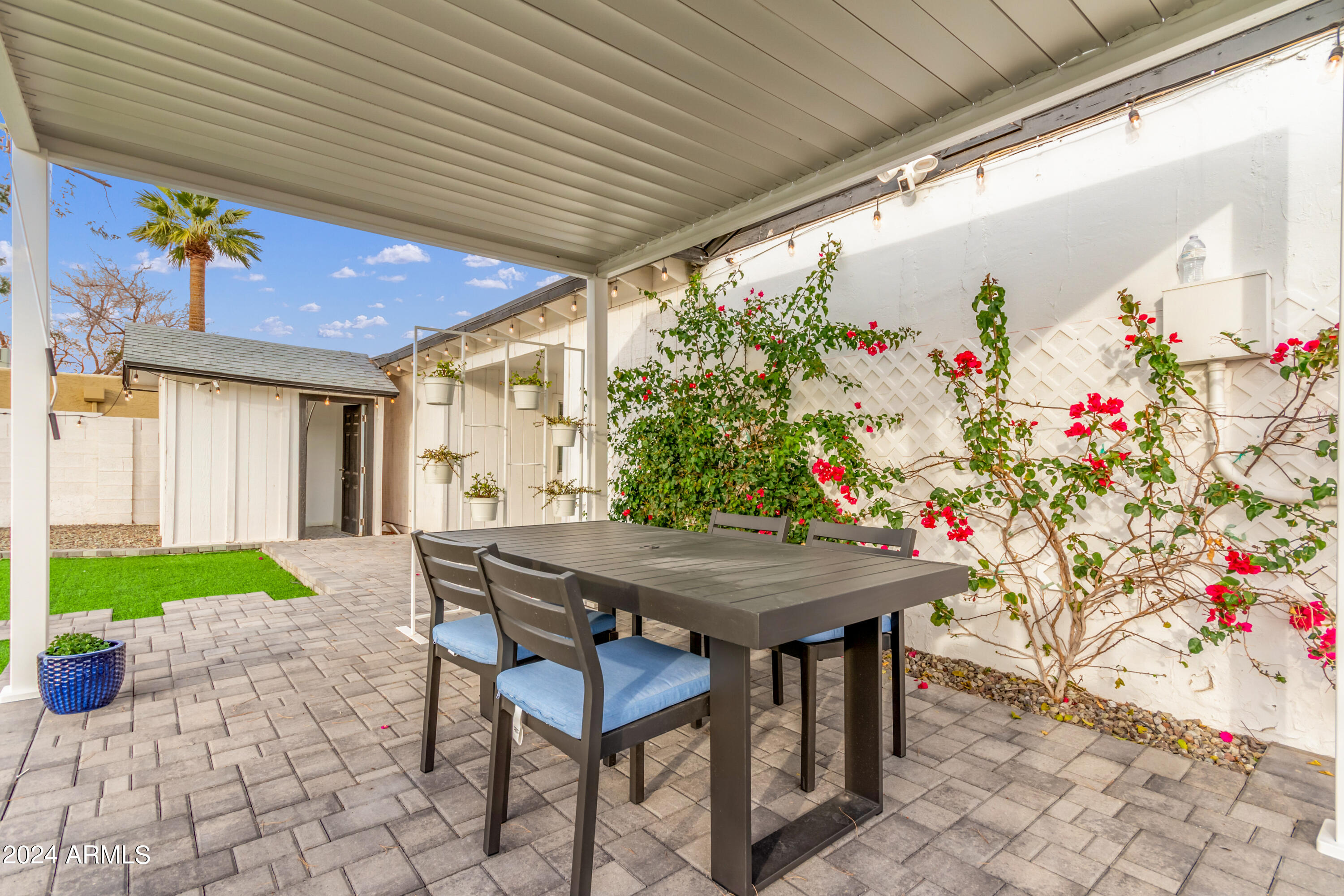 2514 N 49TH Place