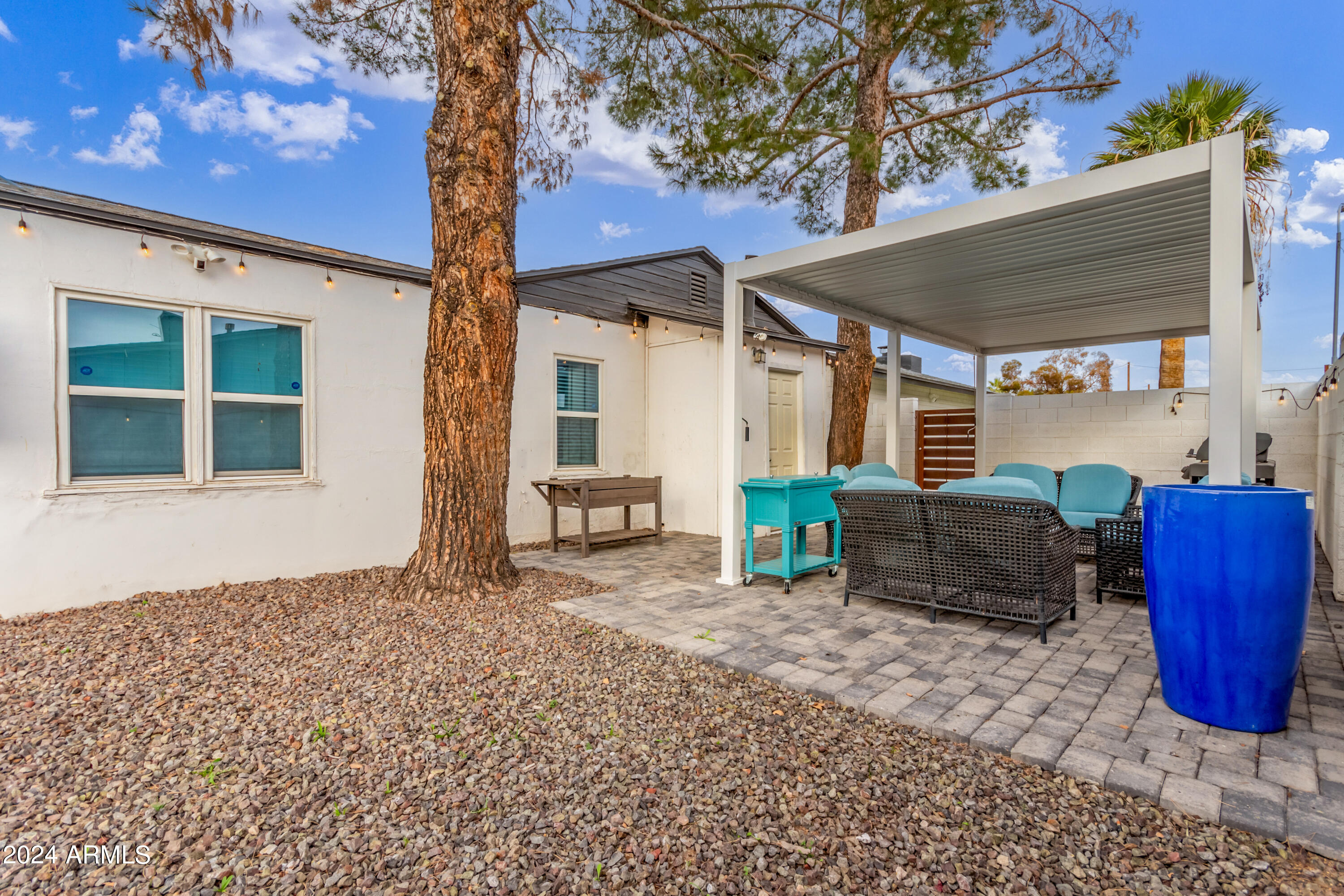 2514 N 49TH Place