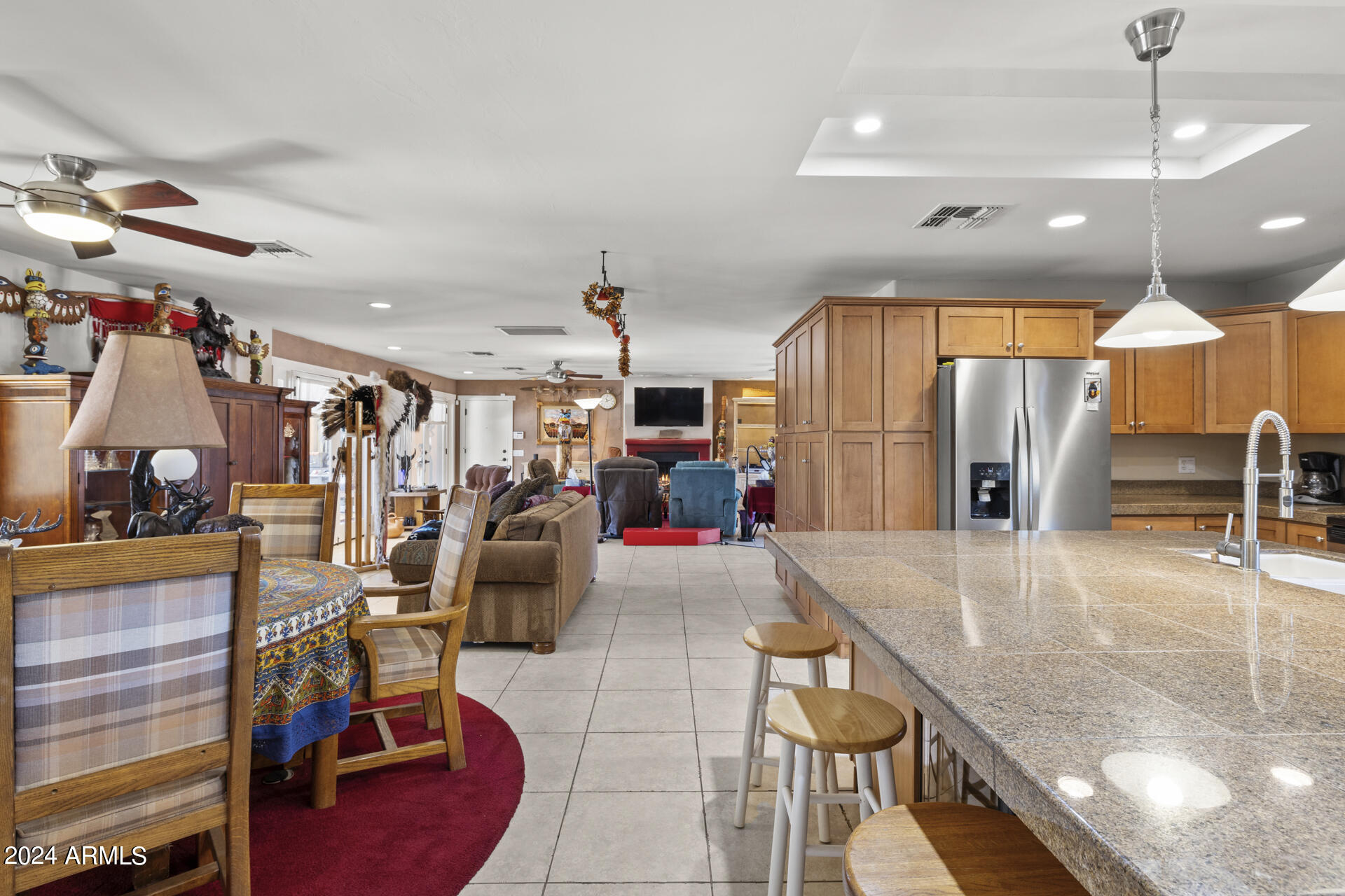 8109 E GARY Road