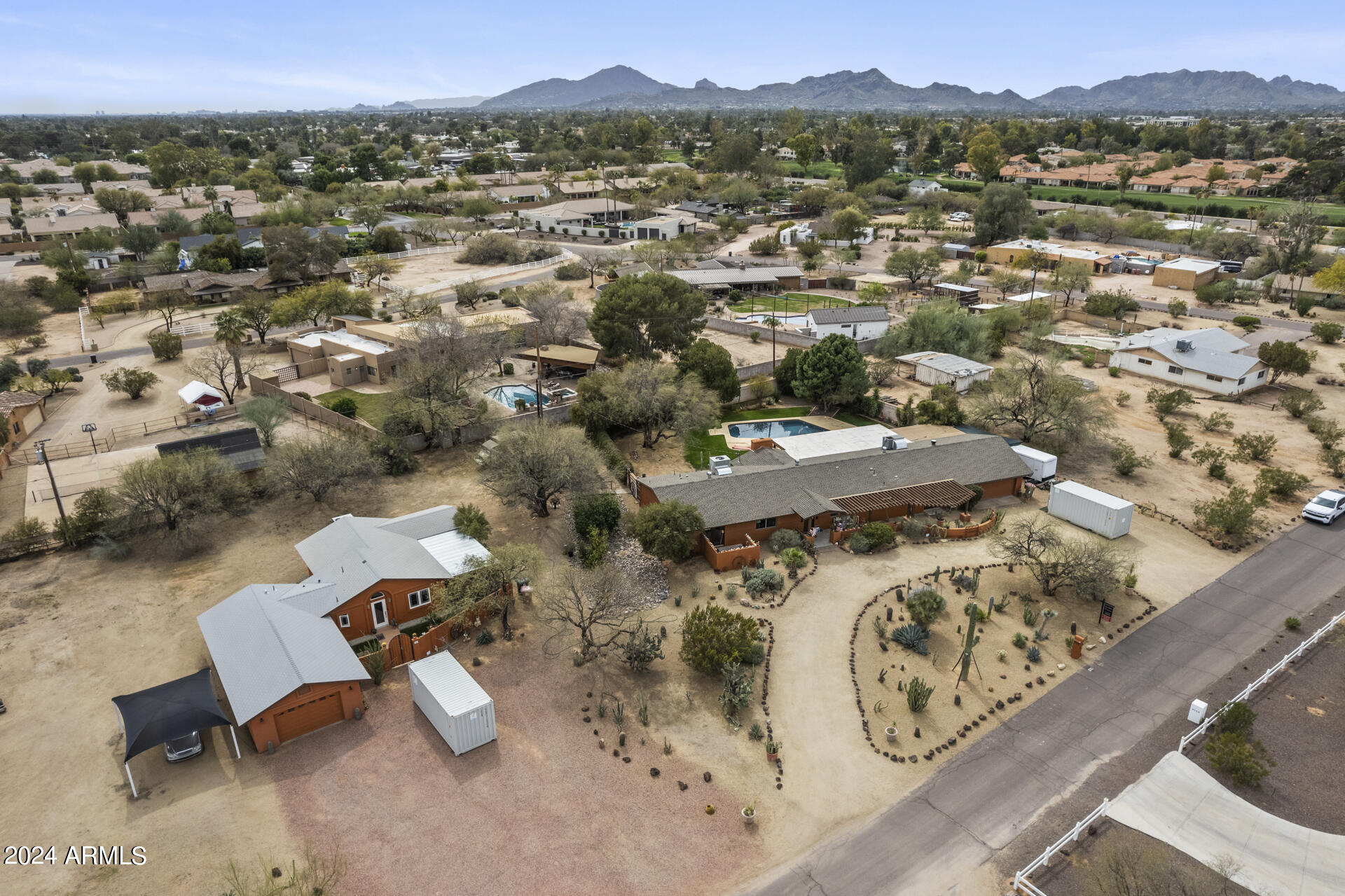 8109 E GARY Road