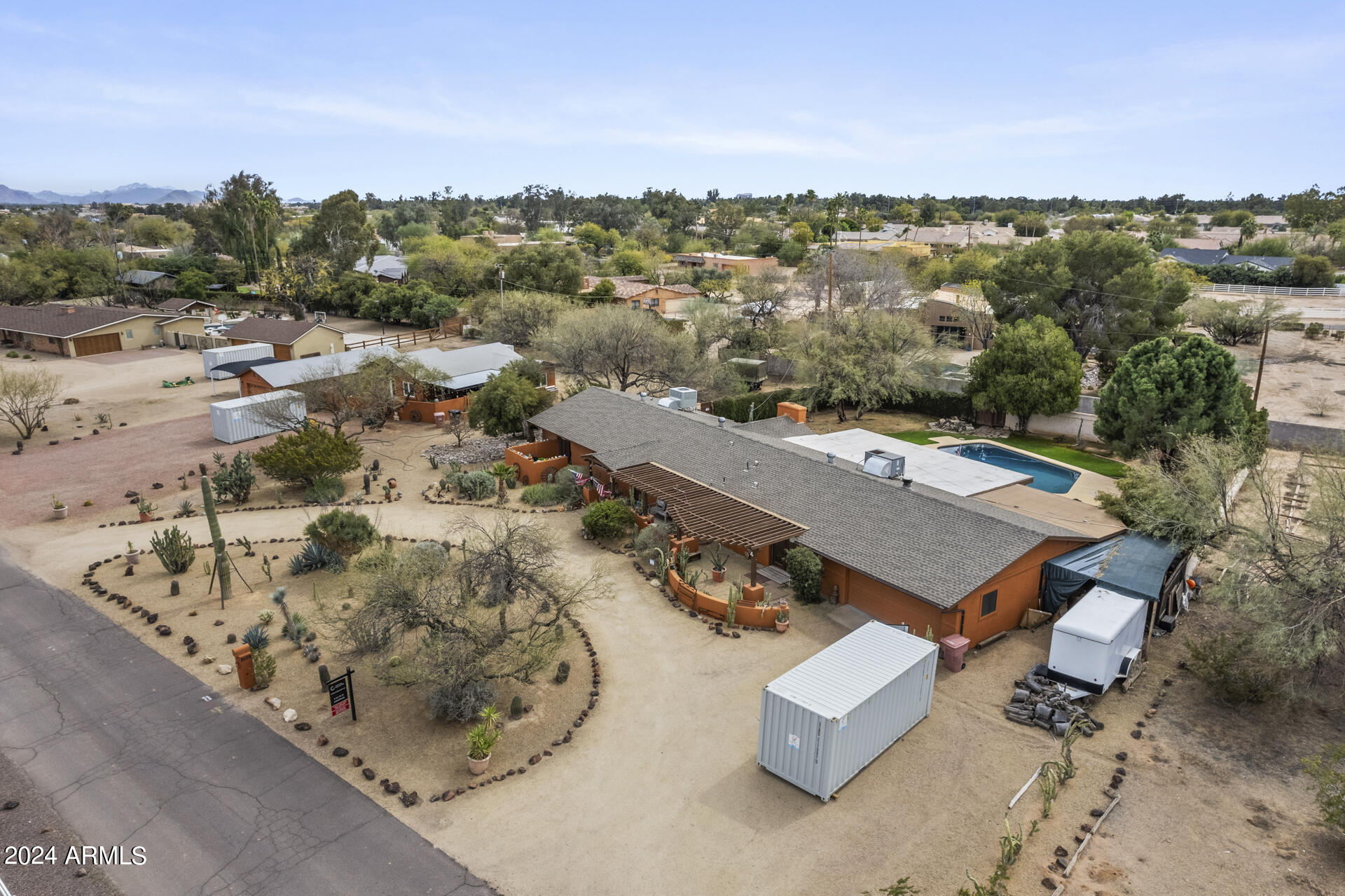 8109 E GARY Road