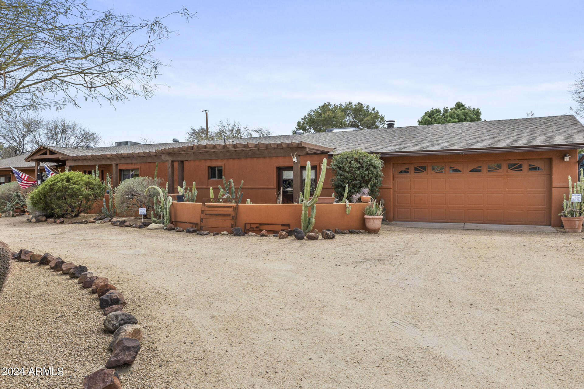 8109 E GARY Road