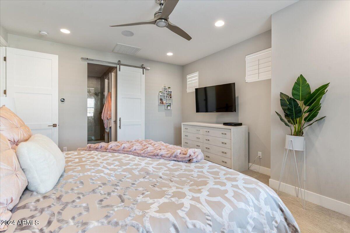8340 E MCDONALD Drive, 1006