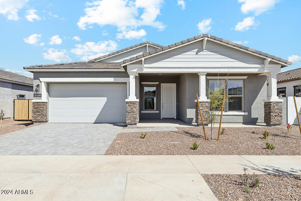 22612 E LORDS Way