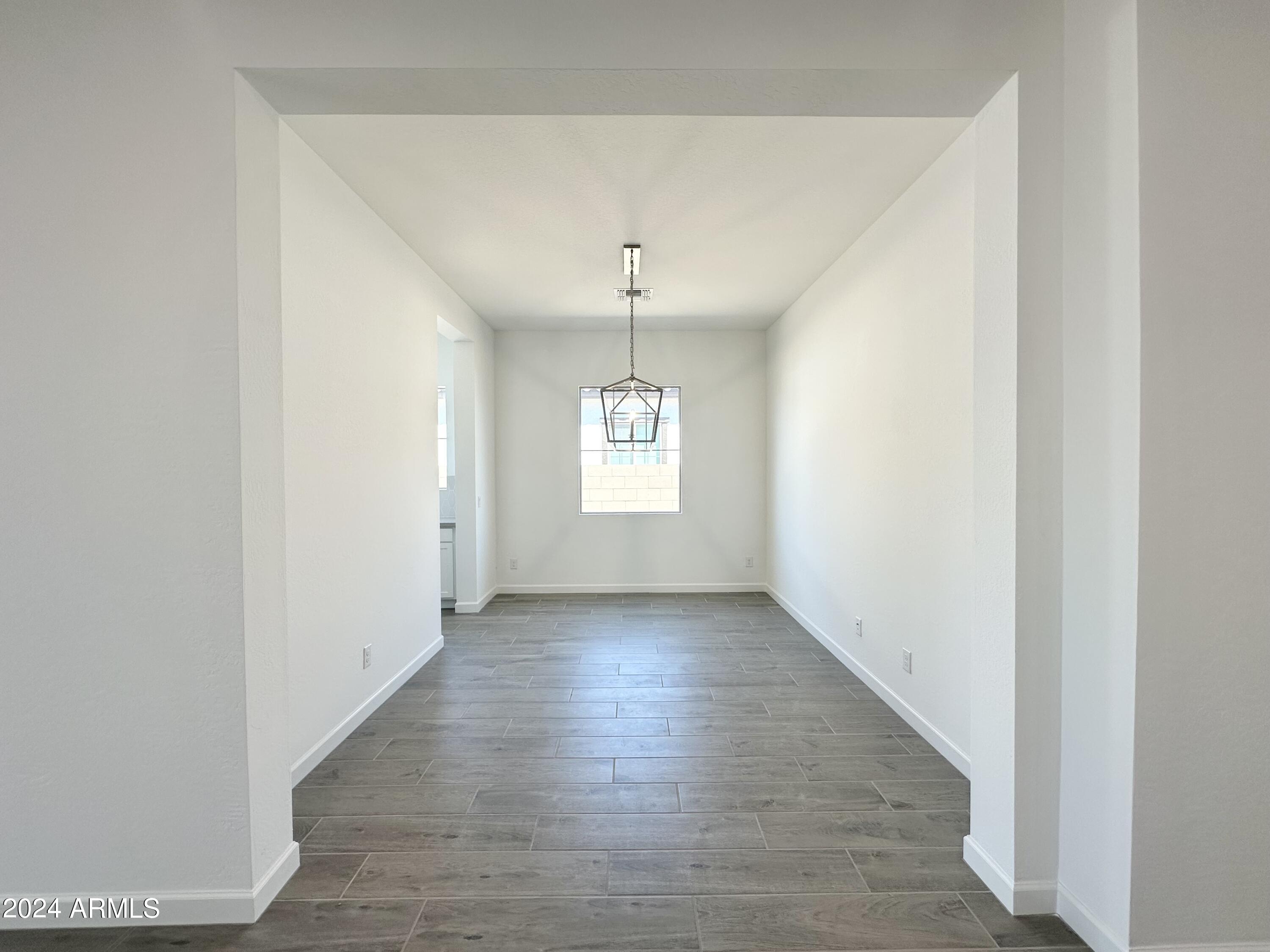 22612 E LORDS Way