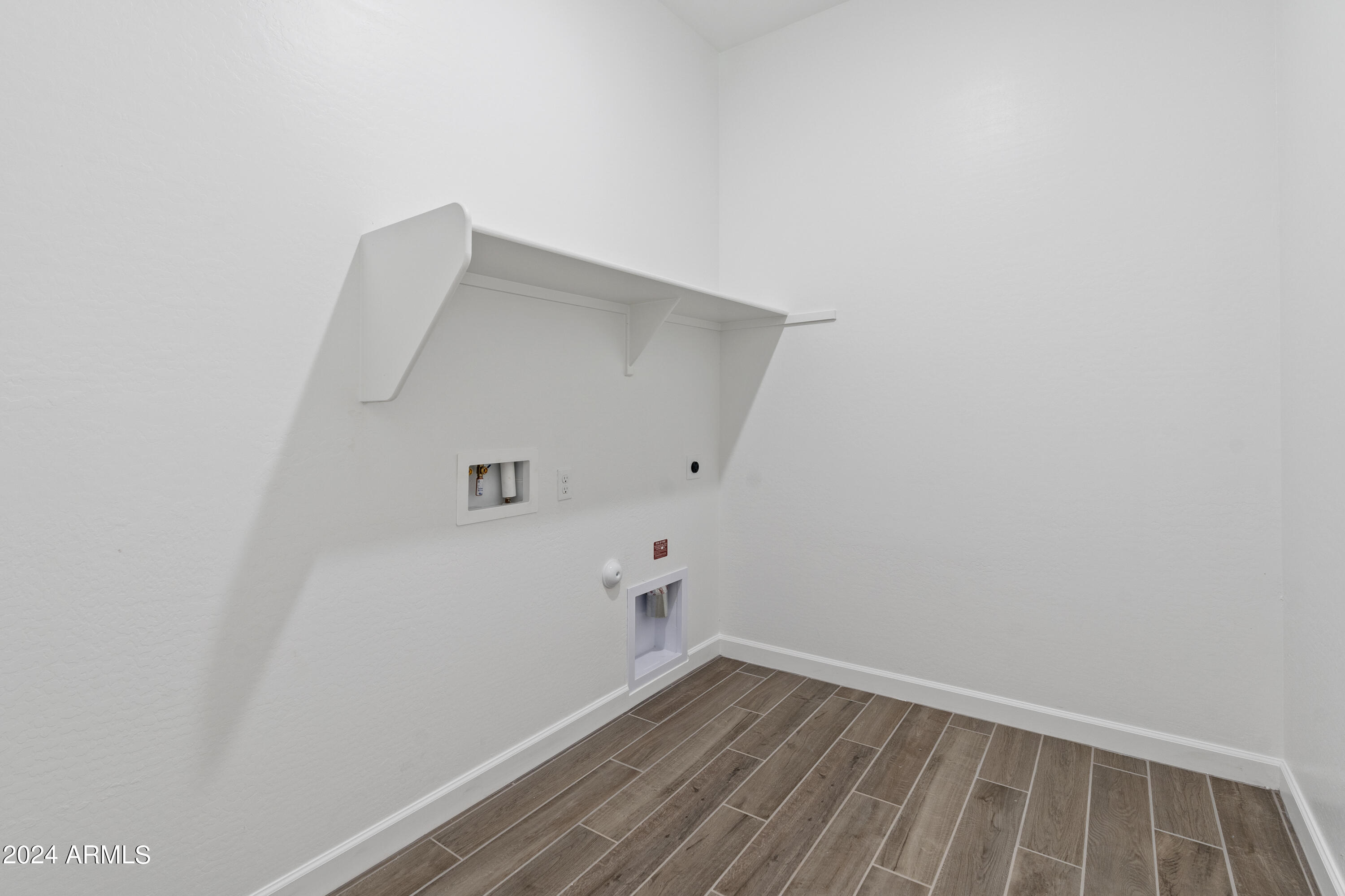 22626 E ROUNDUP Way