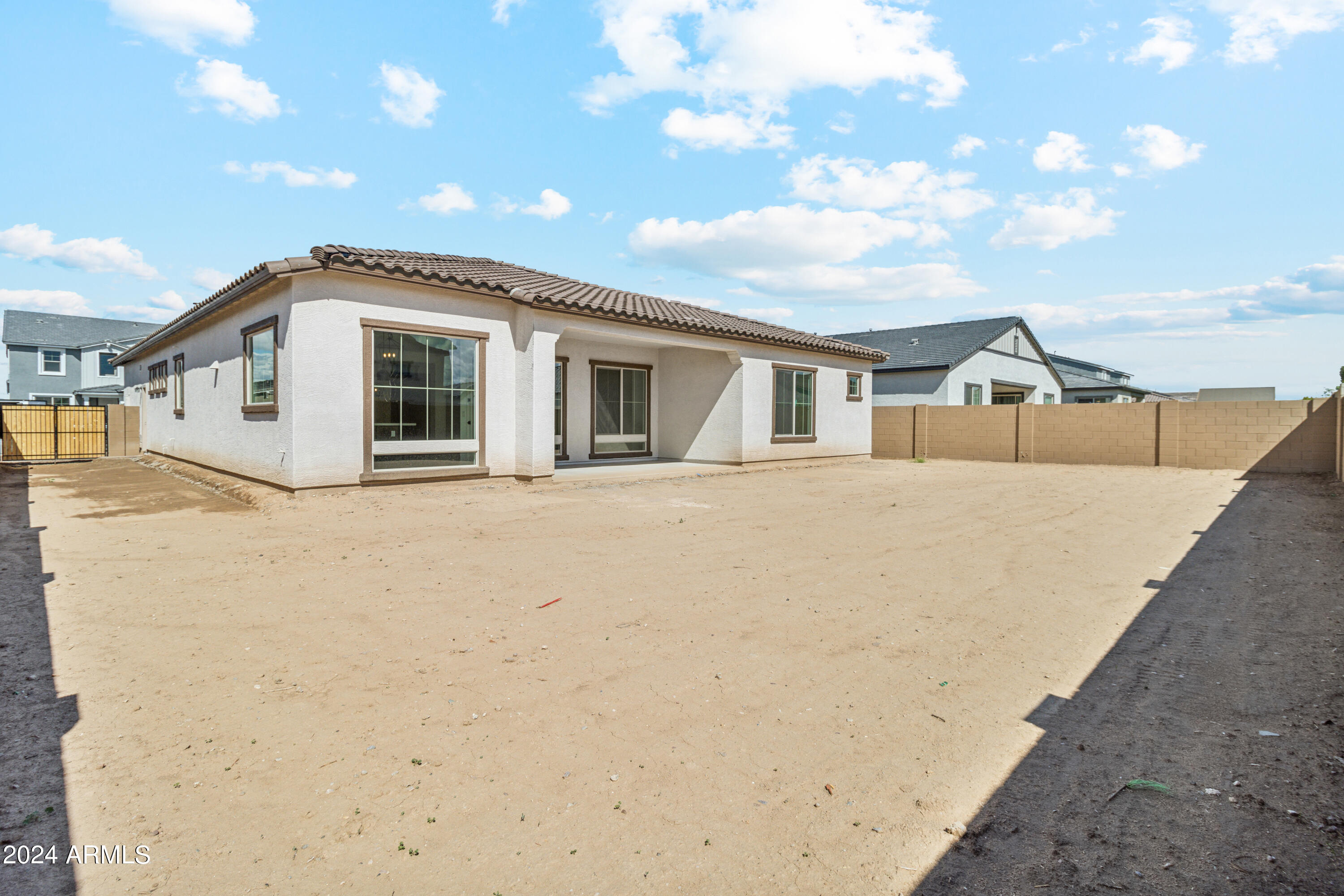 22887 E NIGHTINGALE Road