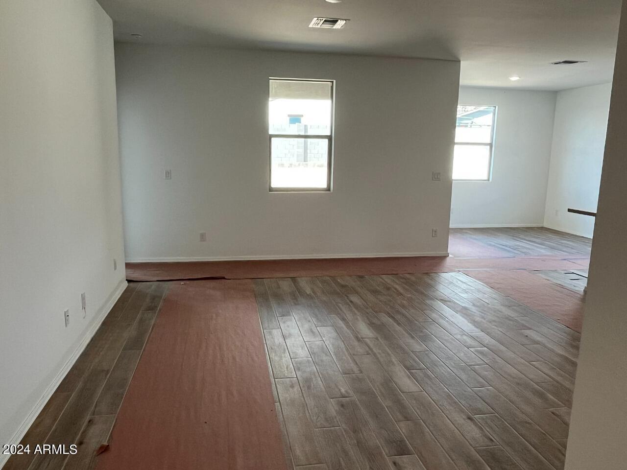 24090 W HUNTINGTON Drive