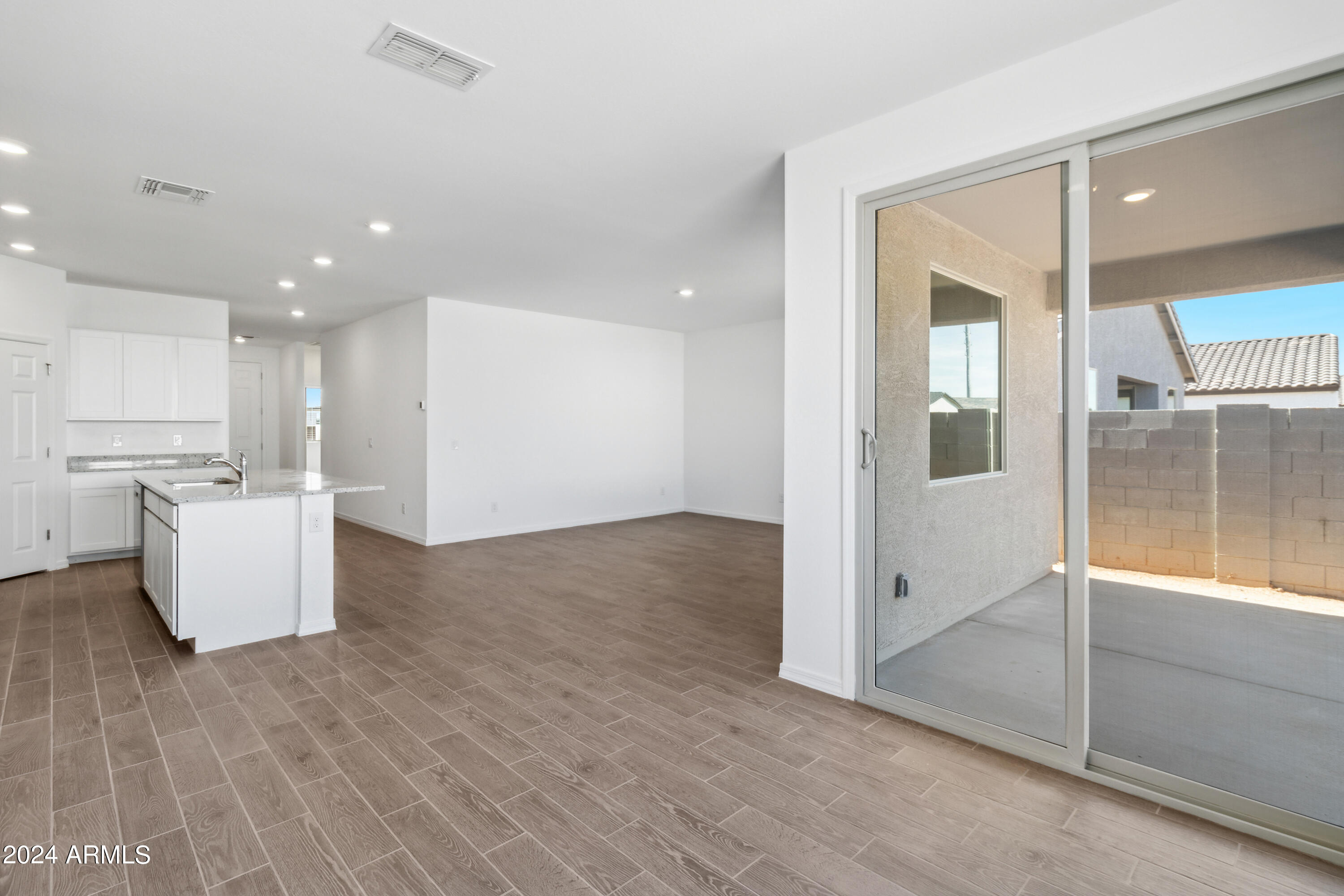 3358 E REBEL Lane