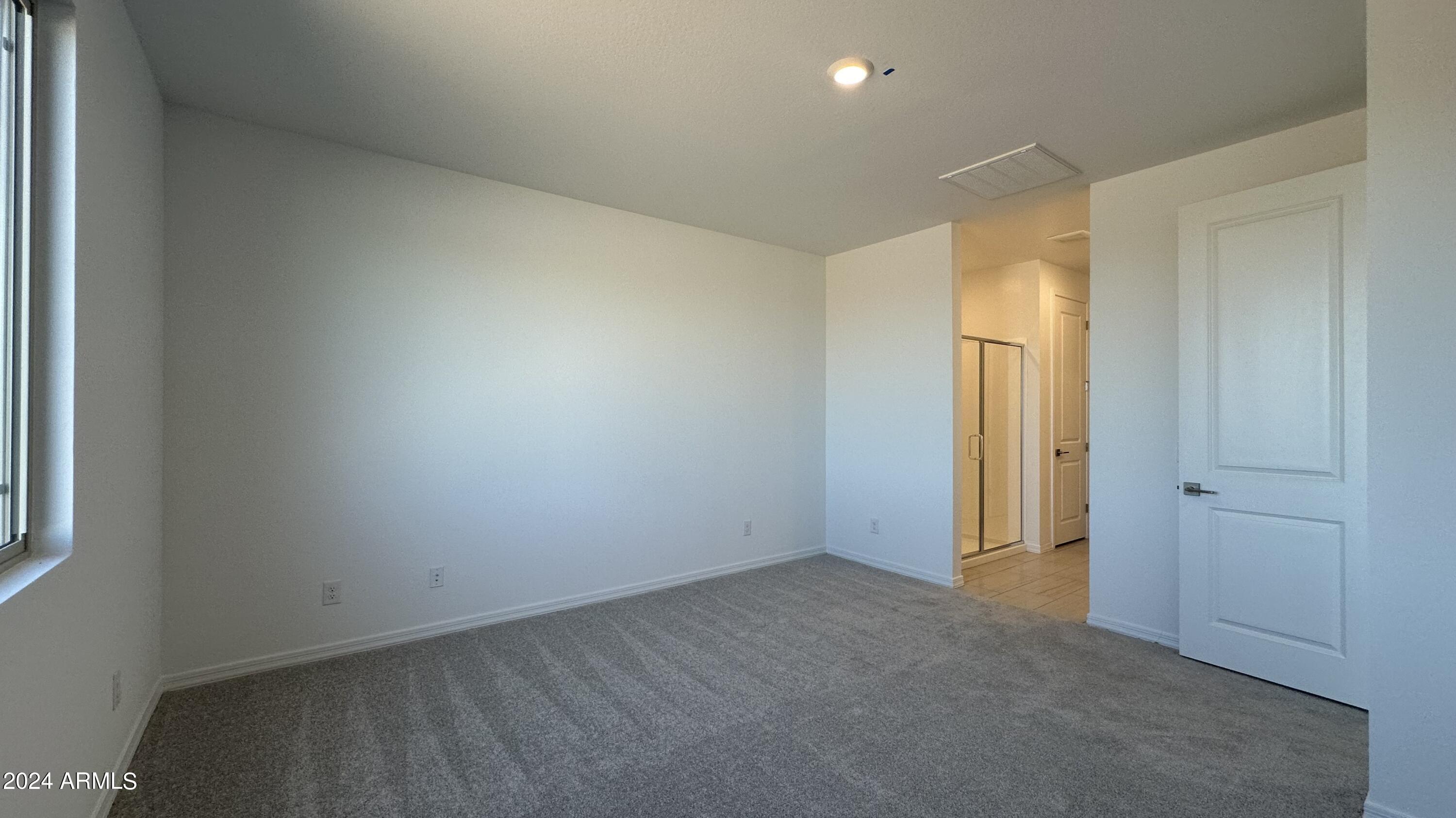 3433 E REBEL Lane