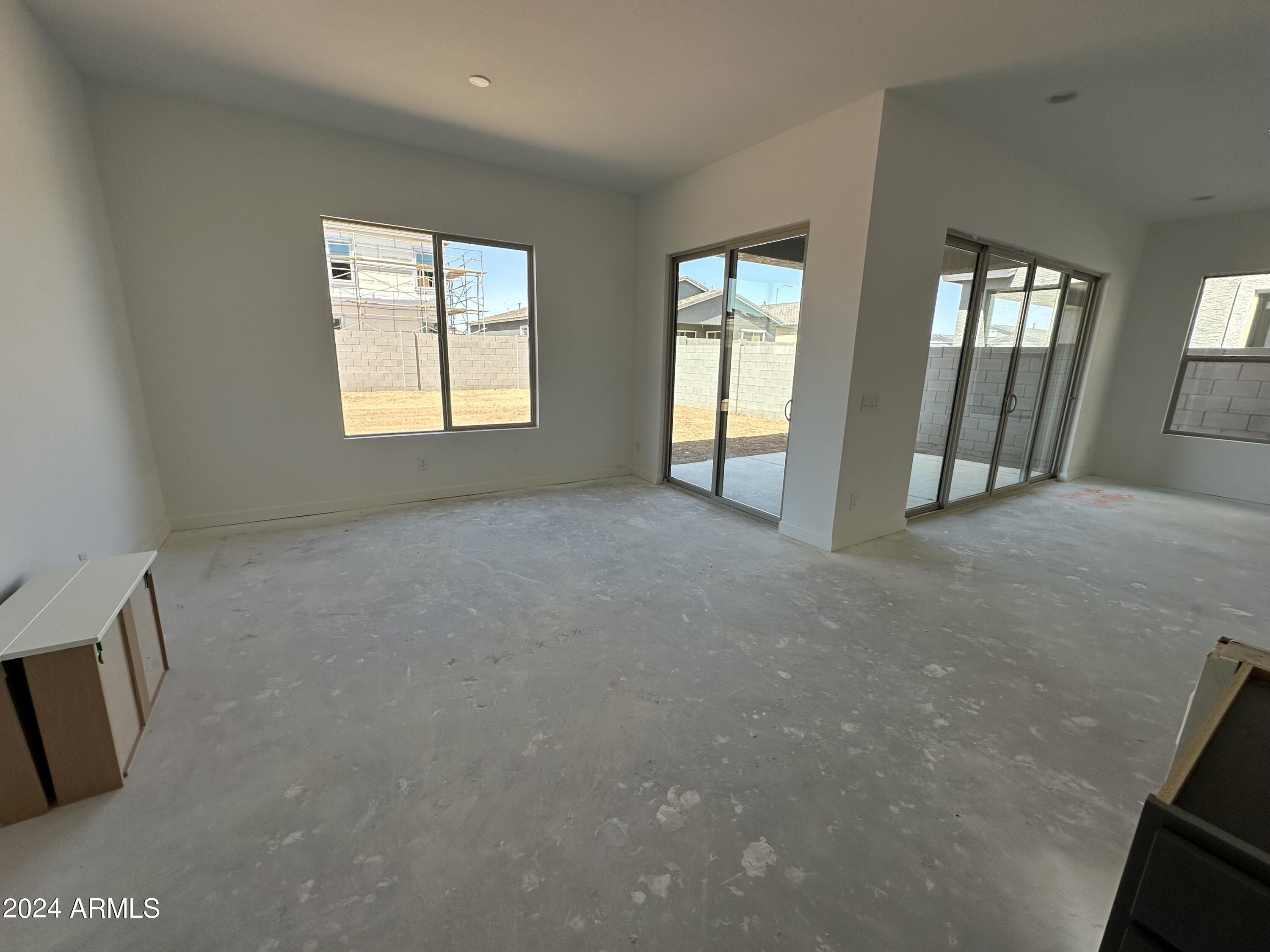 11522 E UTOPIA Avenue