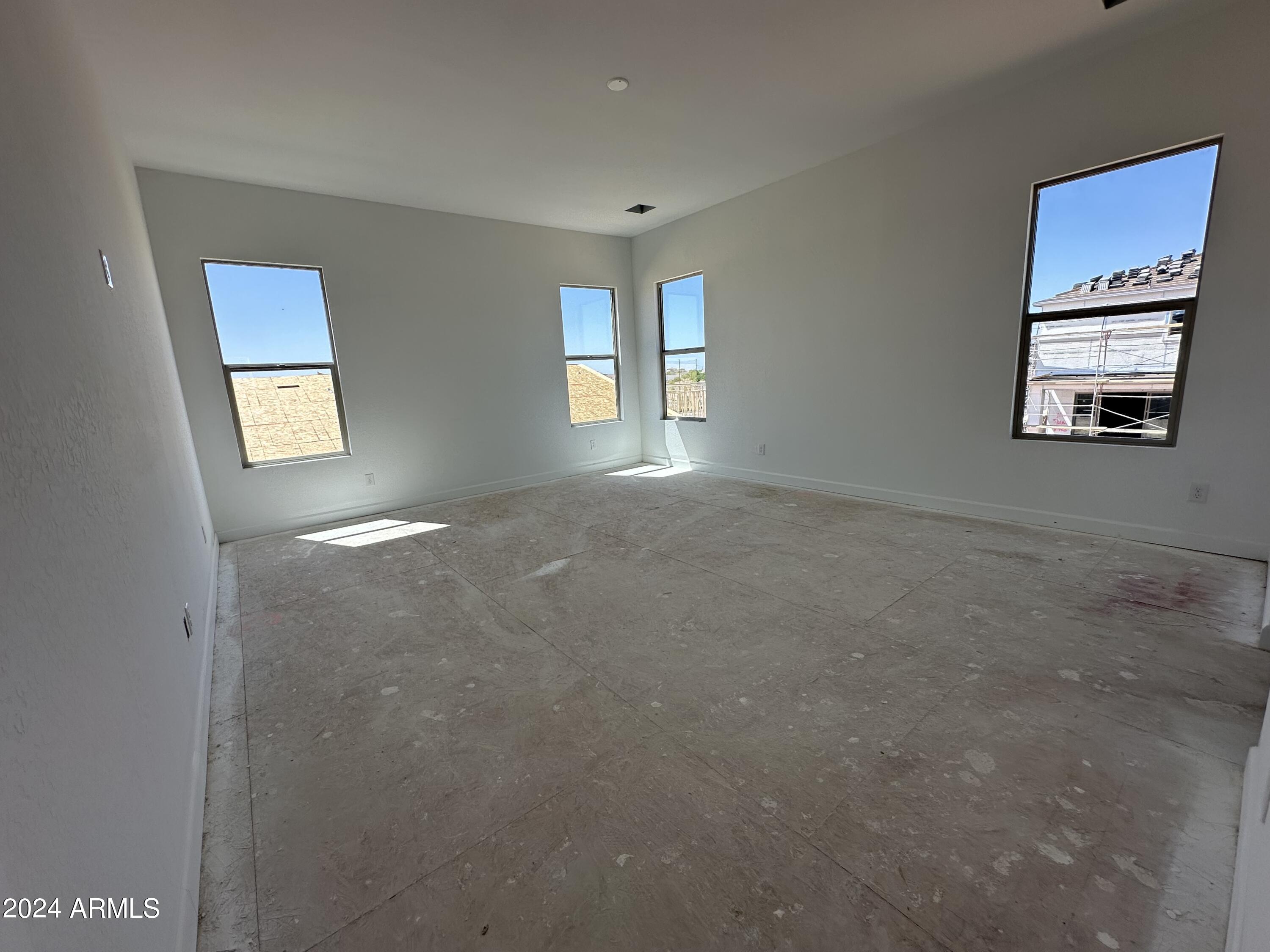 11522 E UTOPIA Avenue