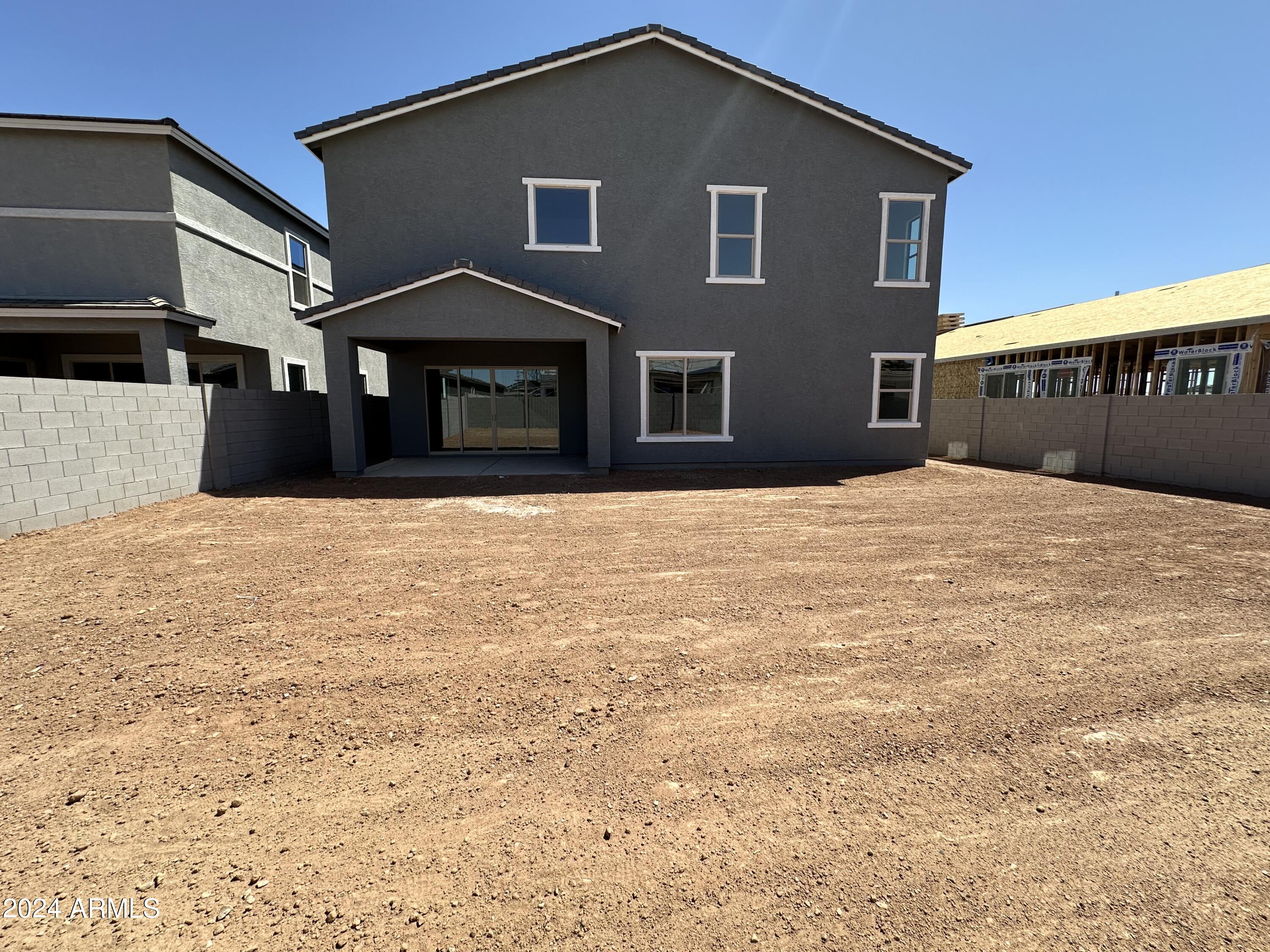11522 E UTOPIA Avenue